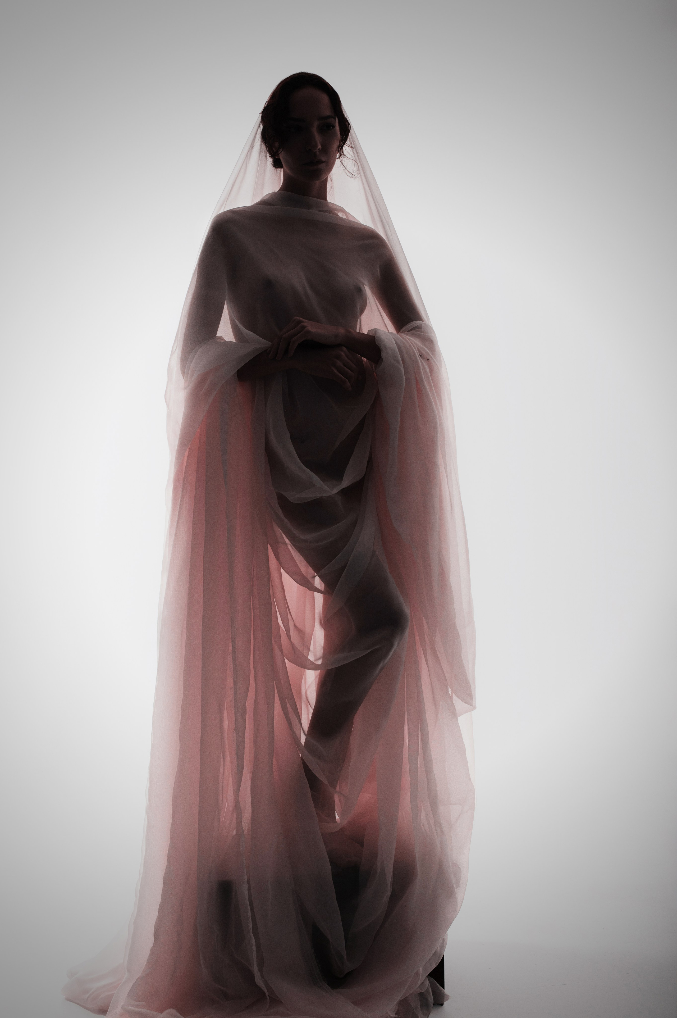 Ню. Фотосессия в белье и ню в Москве. Фотограф Нелля Ядовитая