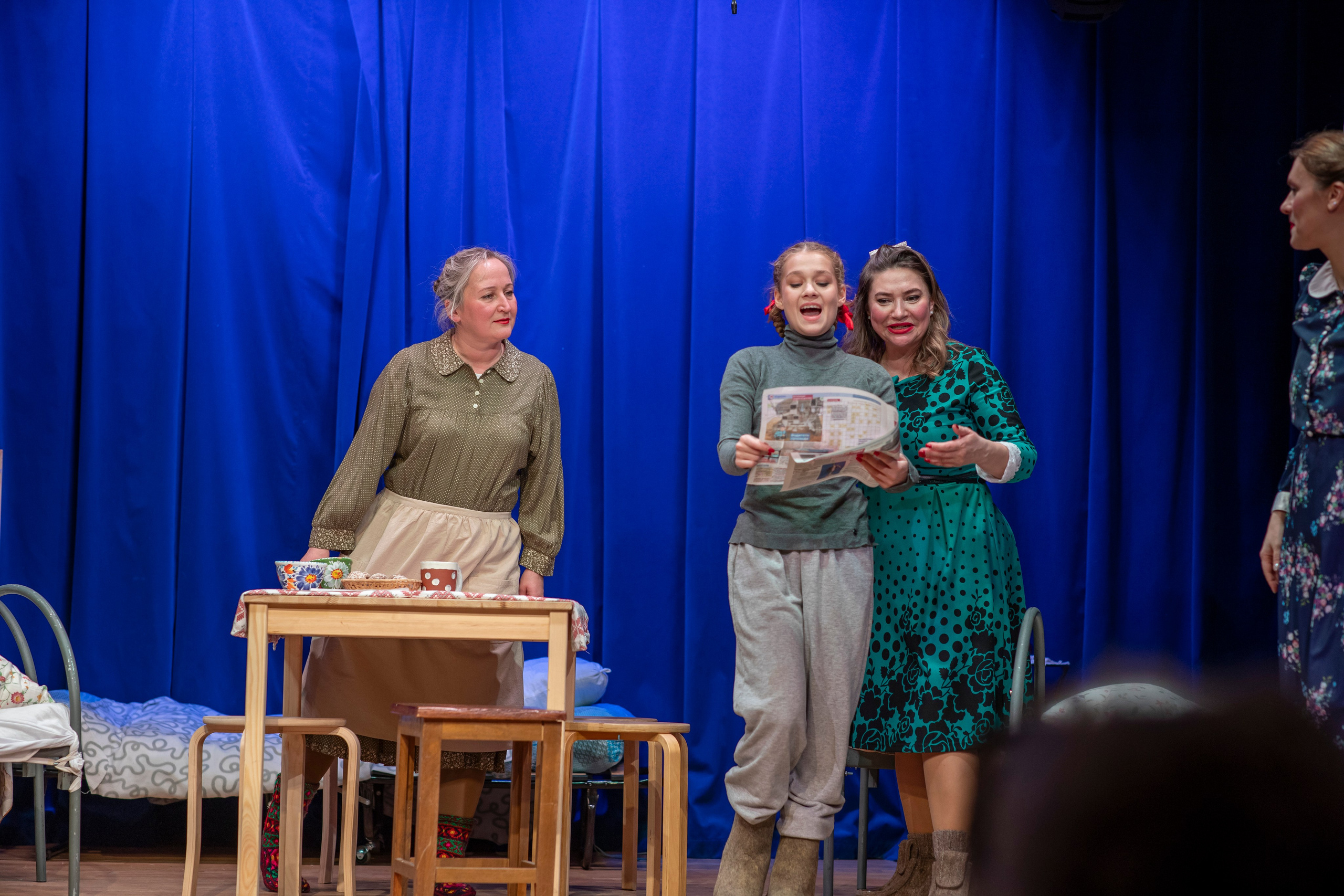 «Девчата», спектакль театральной студии «Дом». Фотограф Сергей Ловкий