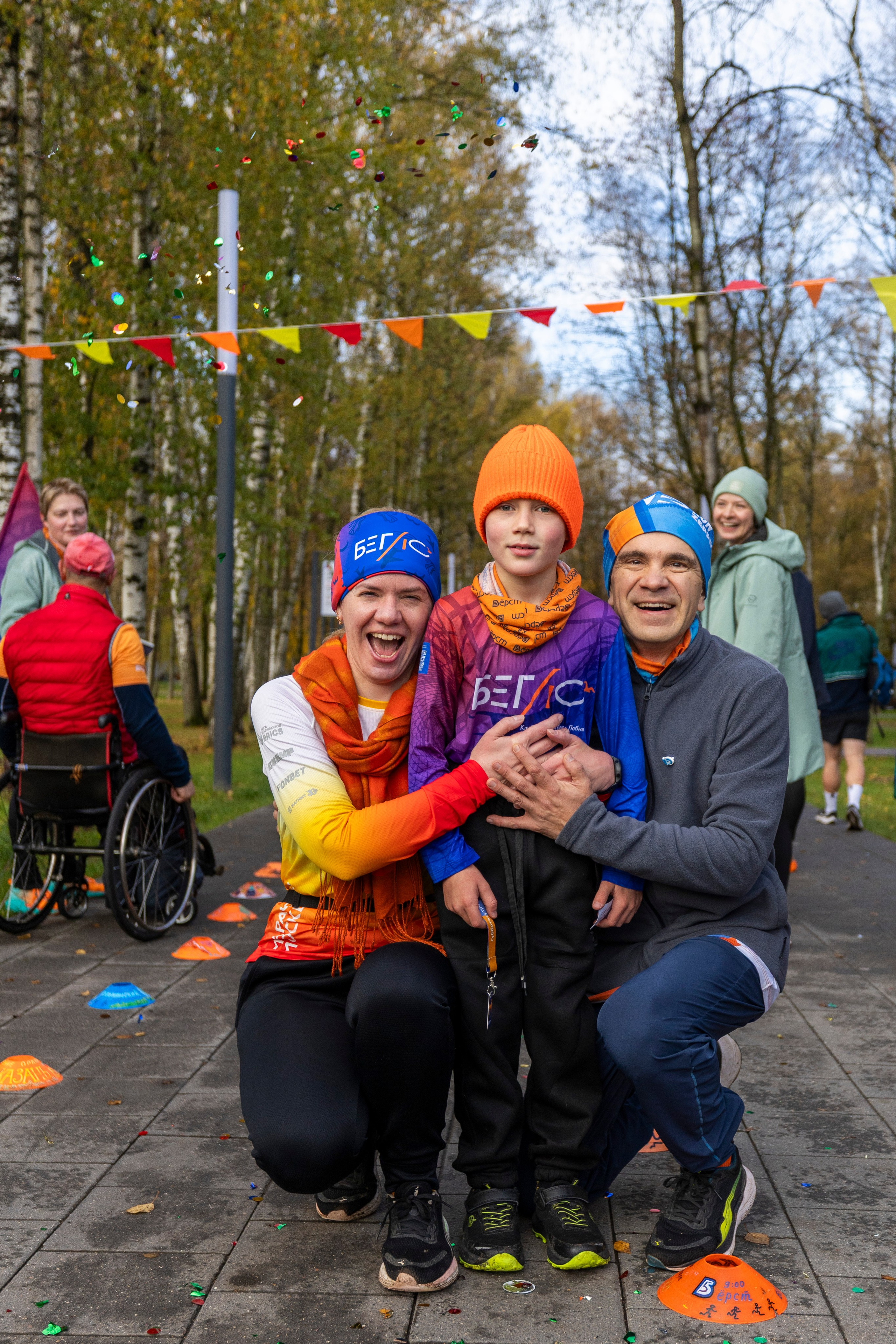 5 вёрст в городском парке Лобня 18.10.25. Фотограф Сергей Ловкий
