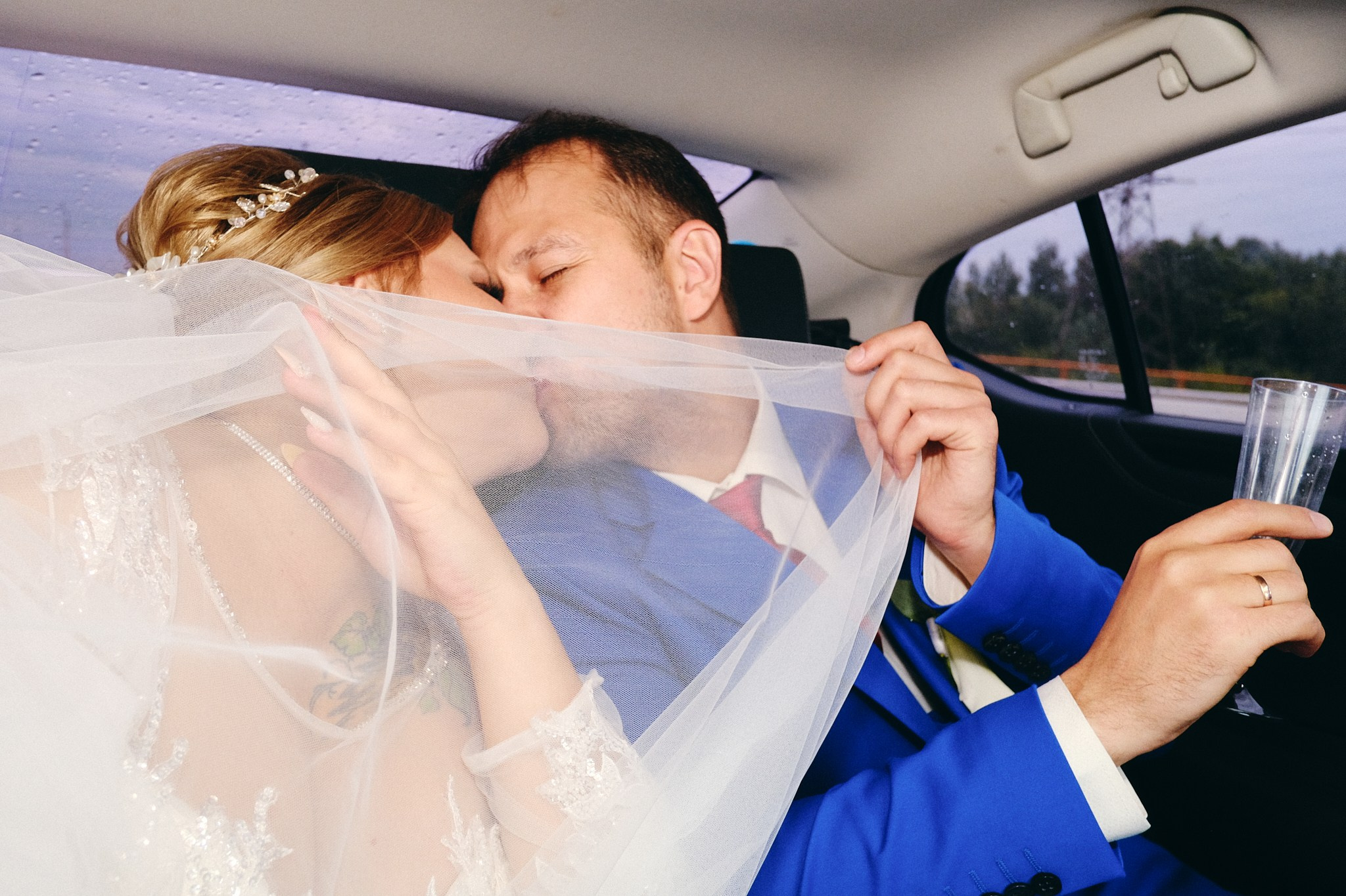 Свадьбы. Привет! Меня зовут Слава Кравец, я репортажный фотограф в Московском регионе