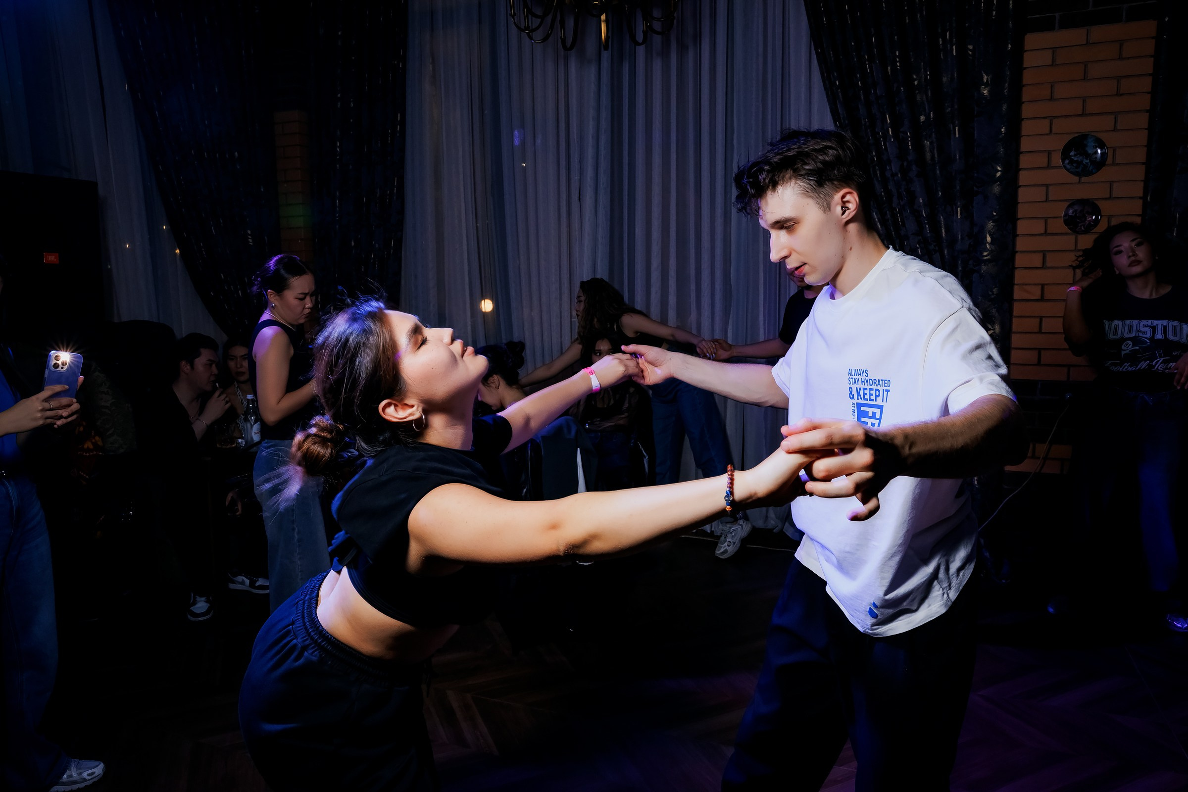 Bachata party. Репортажный фотограф в Алматы Каюпов Сержан