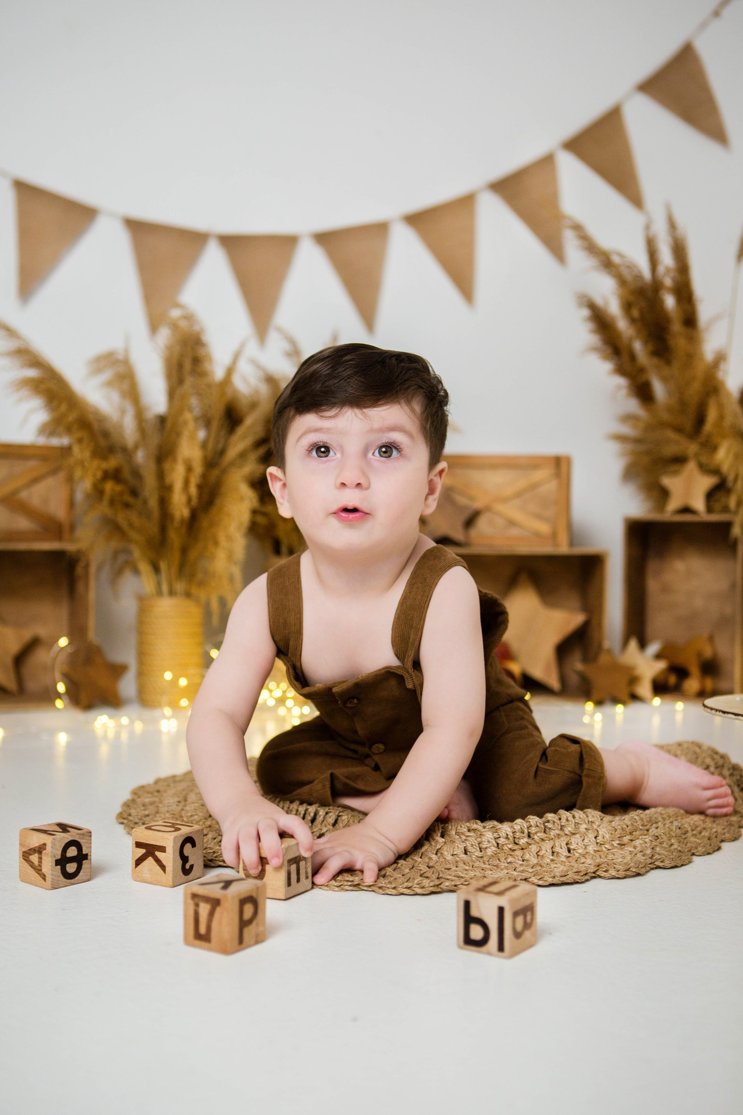 Алексу 1 год. Фотостудия «Антураж». Свадебный семейный и детский фотограф в Краснодаре Карина Федоровская