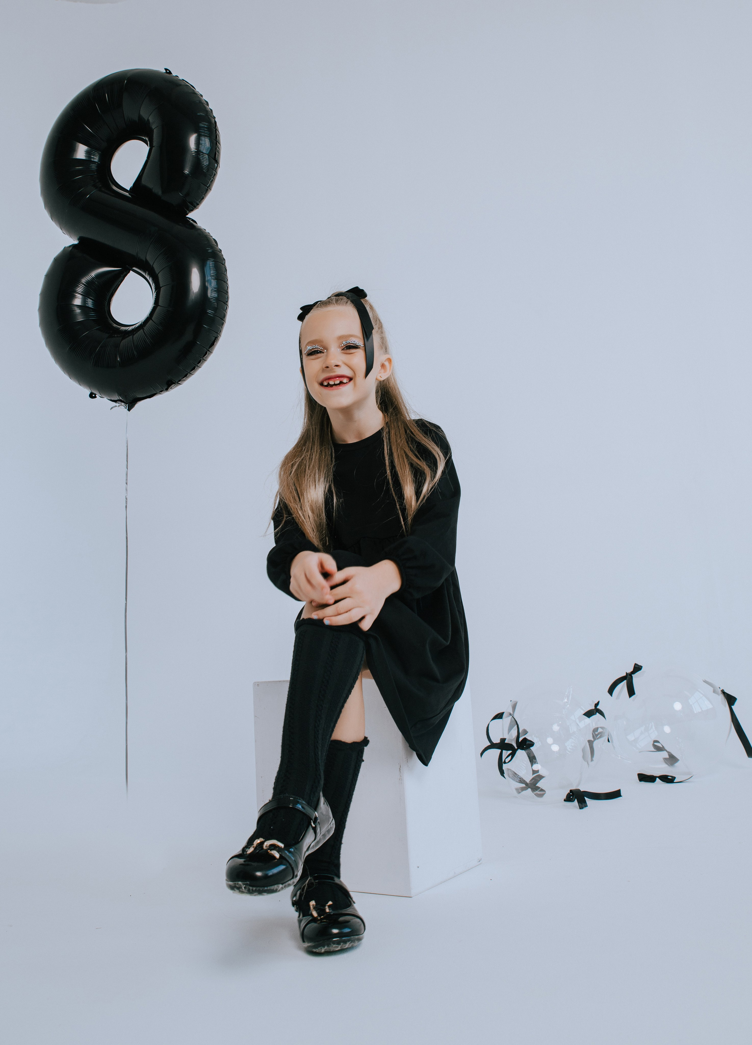 Мира. Фотограф Ярмишко Дарья. Выпускные фотокниги