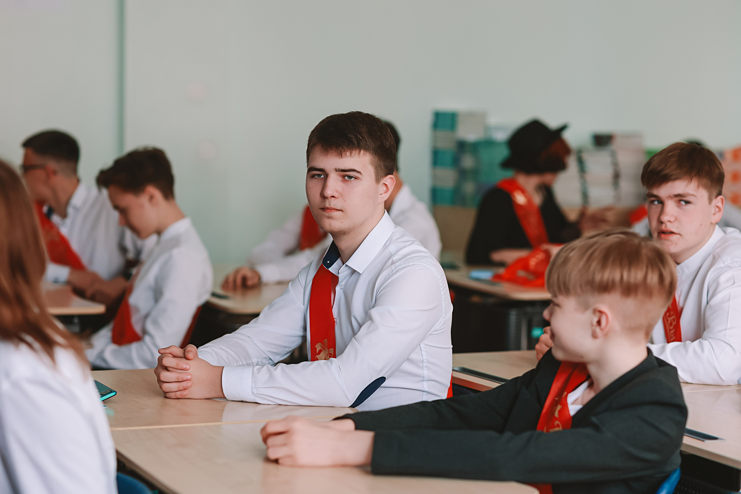 Последний звонок. Семейный фотограф Тюмень, фотограф на роды Салмина Мария