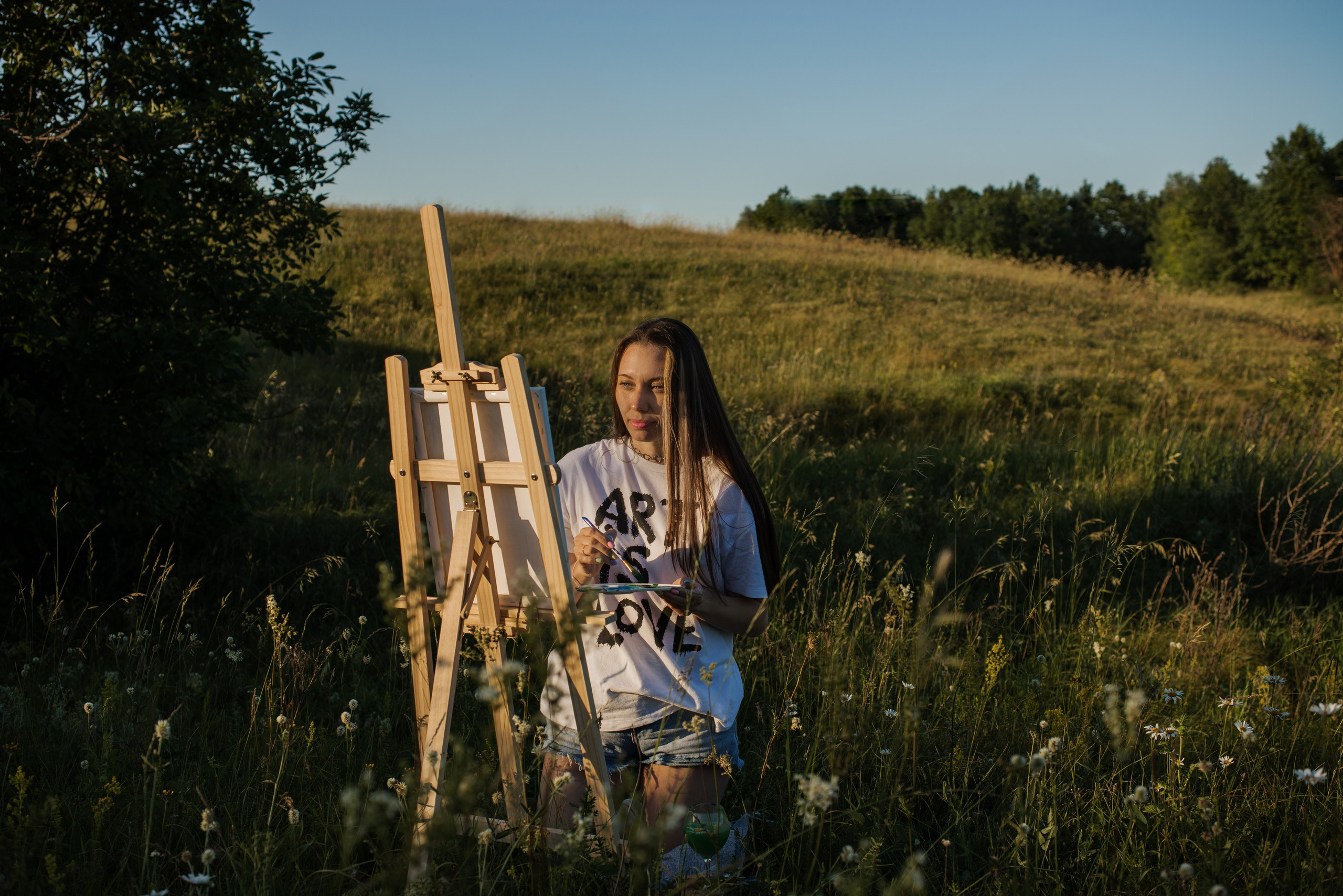 Виктория художник. Фотограф Людмила Белова