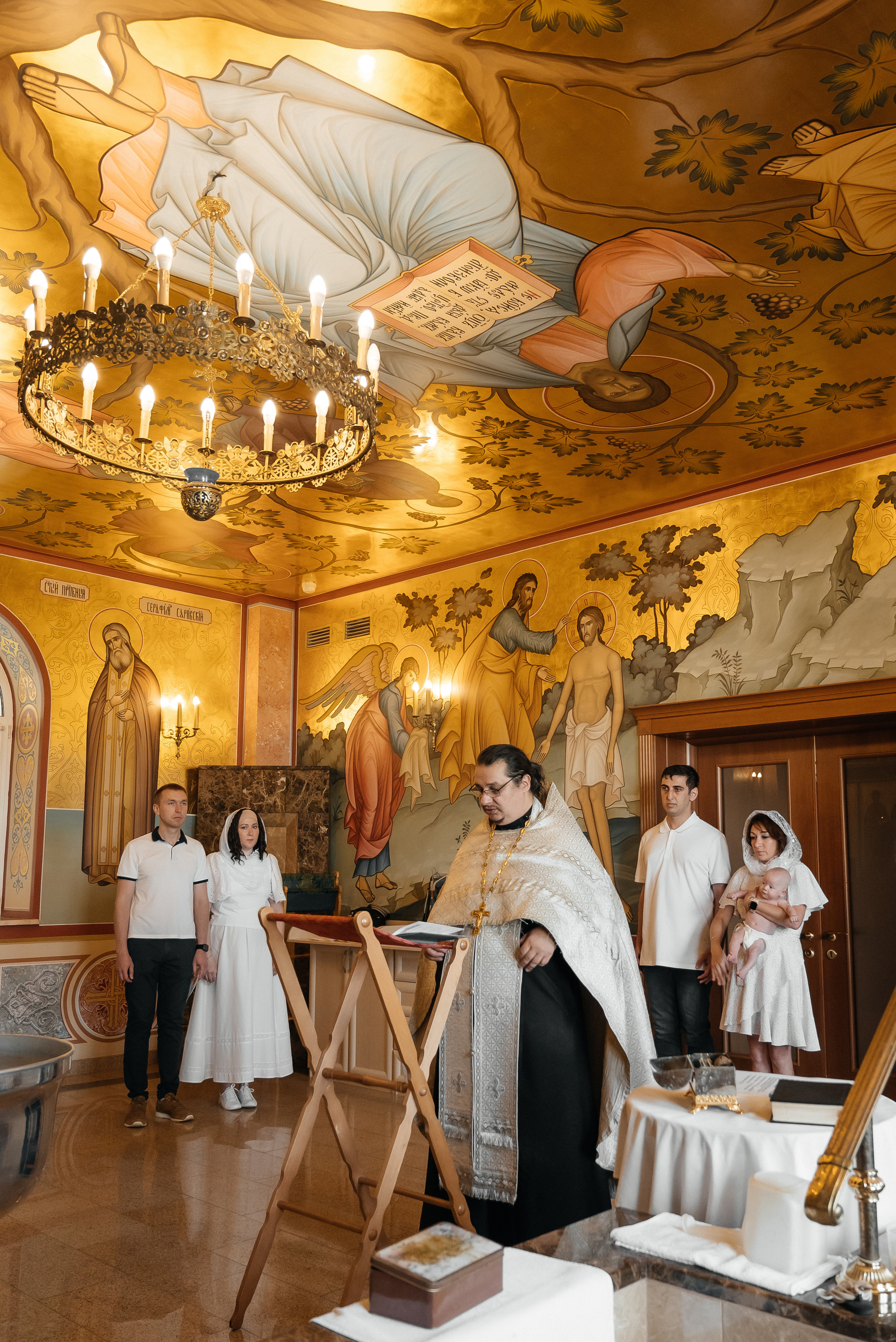 Фотограф на таинство крещения, фотограф на крещение, фотограф на крест. Свадебный и семейный фотограф Юлия Чернобай | Подольск, Москва, Московская область