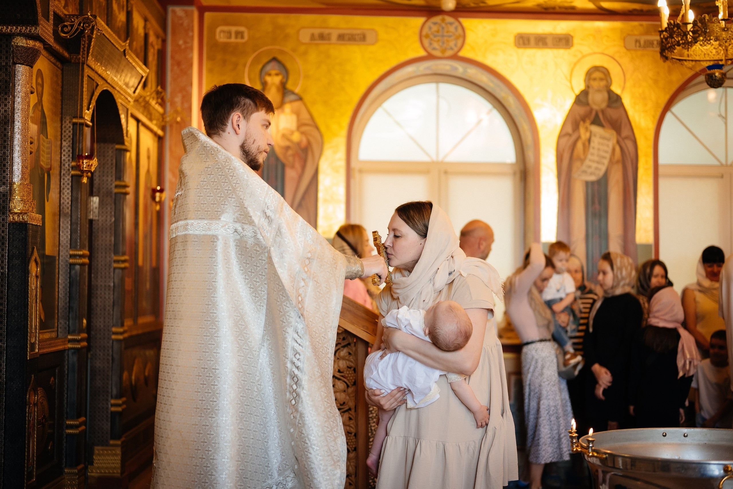 Таинство крещения Яны. Свадебный и семейный фотограф Юлия Чернобай | Подольск, Москва, Московская область