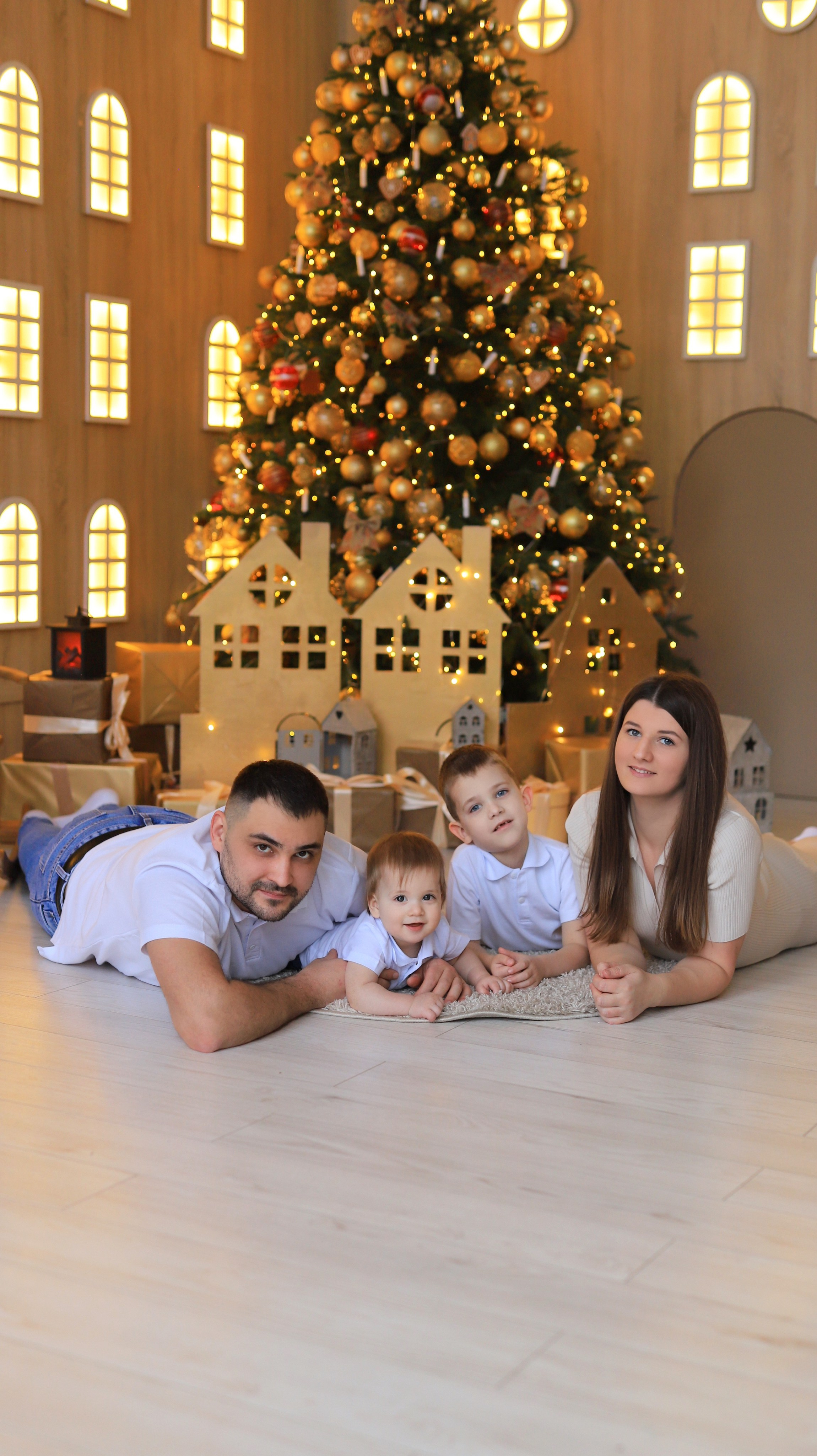 Alexandra and Sergey. Семейный фотограф Лахтикова Ирина