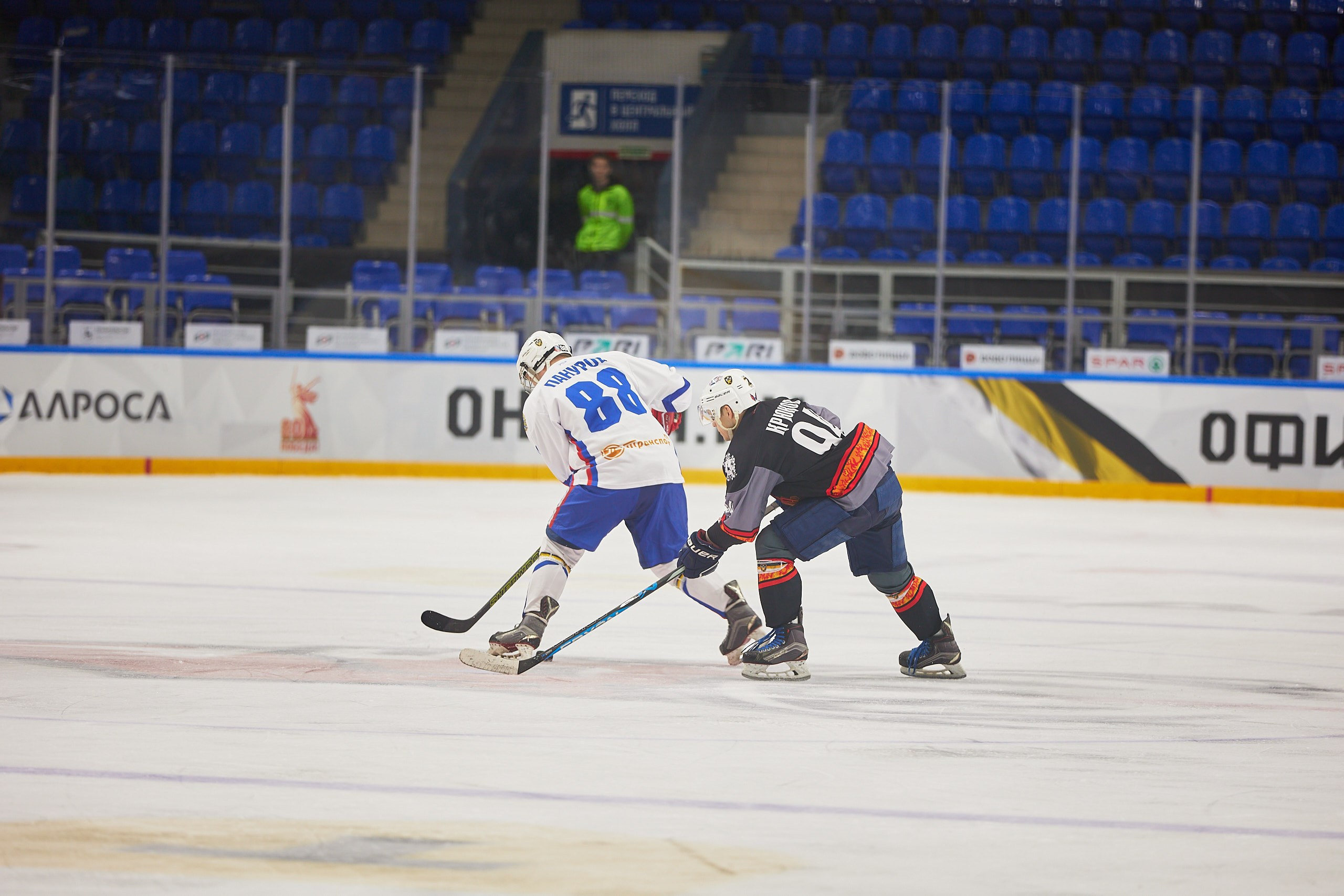 Репортаж. Офицерская хоккейная лига 2025 год. Спортивный фотограф Некрасов Денис