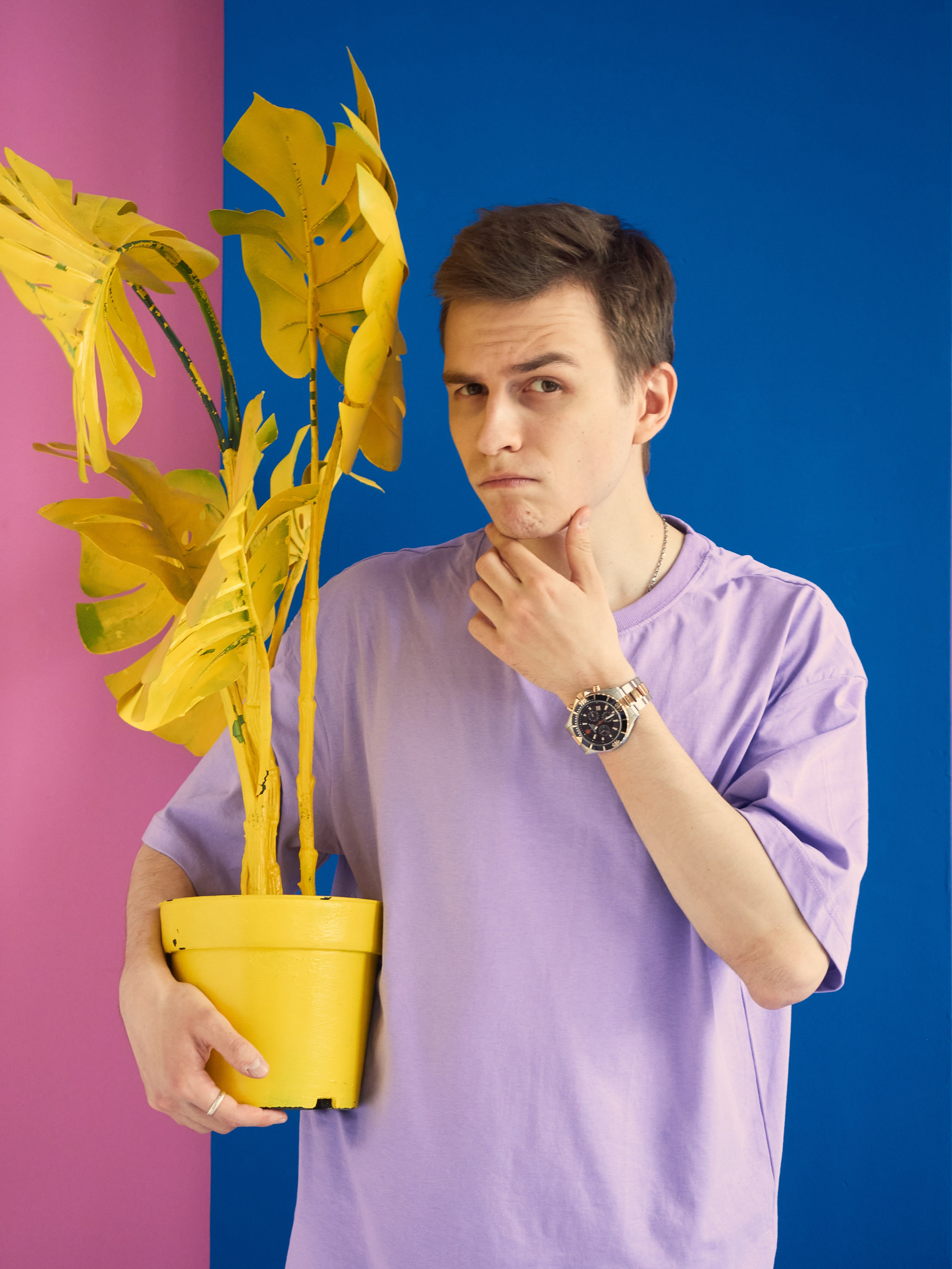 Павел (наставник коучей и комик). Главная