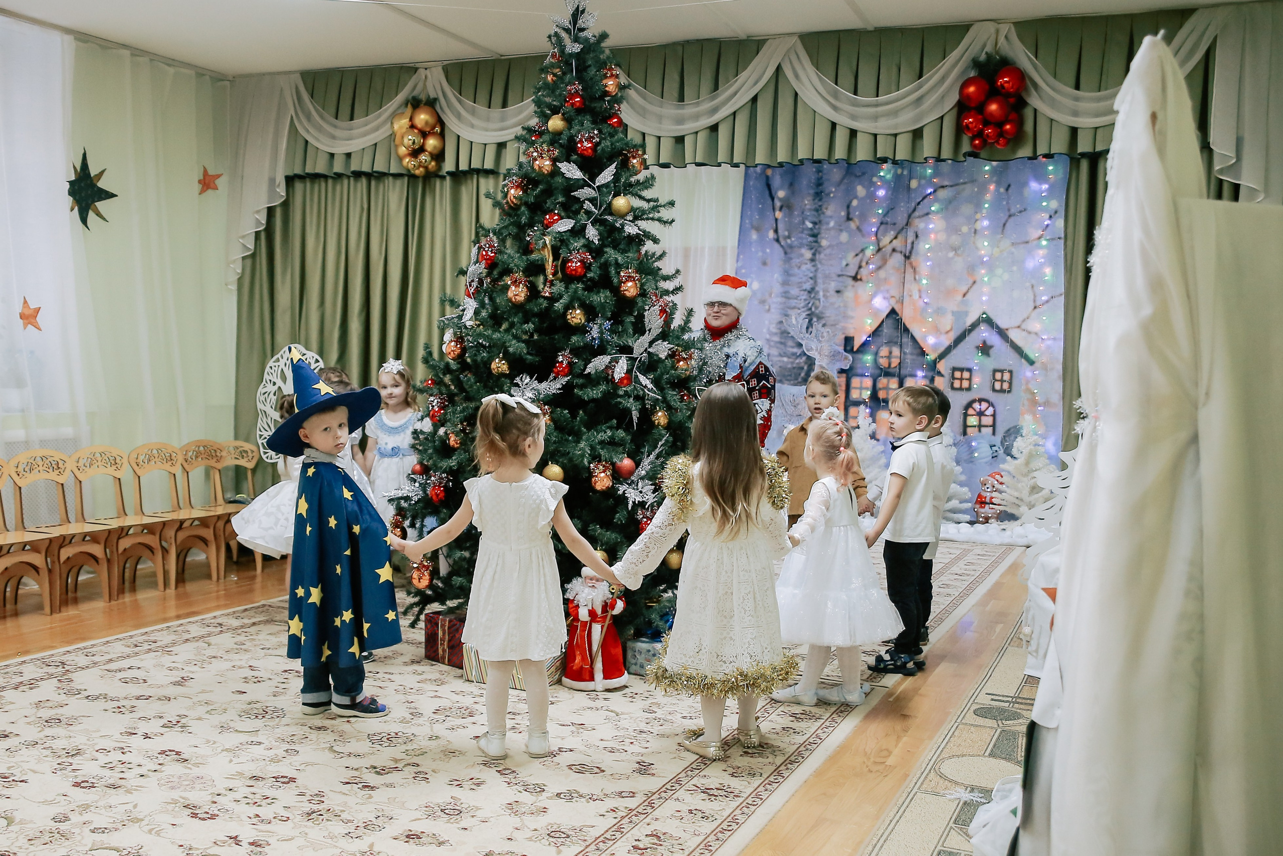 Ёлка в детском саду. Антонина Морозова, профессиональный семейный фотограф видеограф