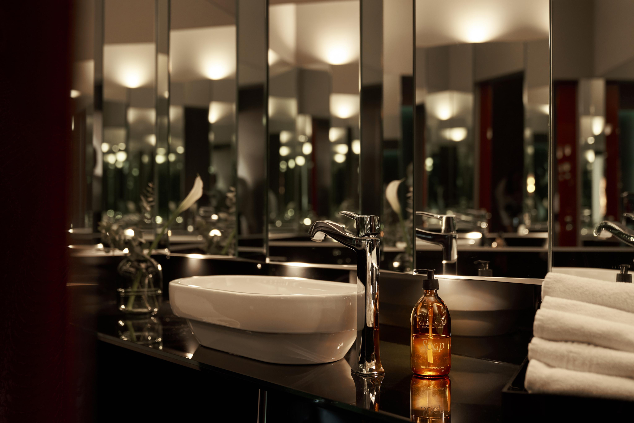 Aldo Coppola. Главная