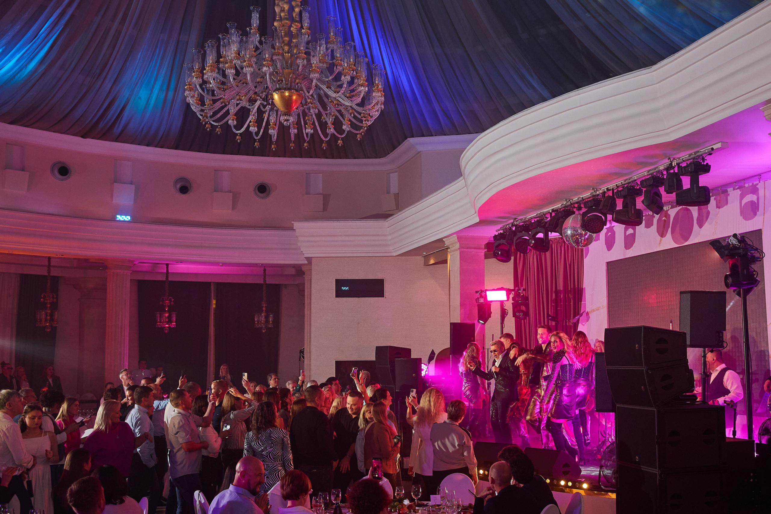 Николай Басков в Крокусе. Александр Осин — корпоративный и семейный фотограф в Москве