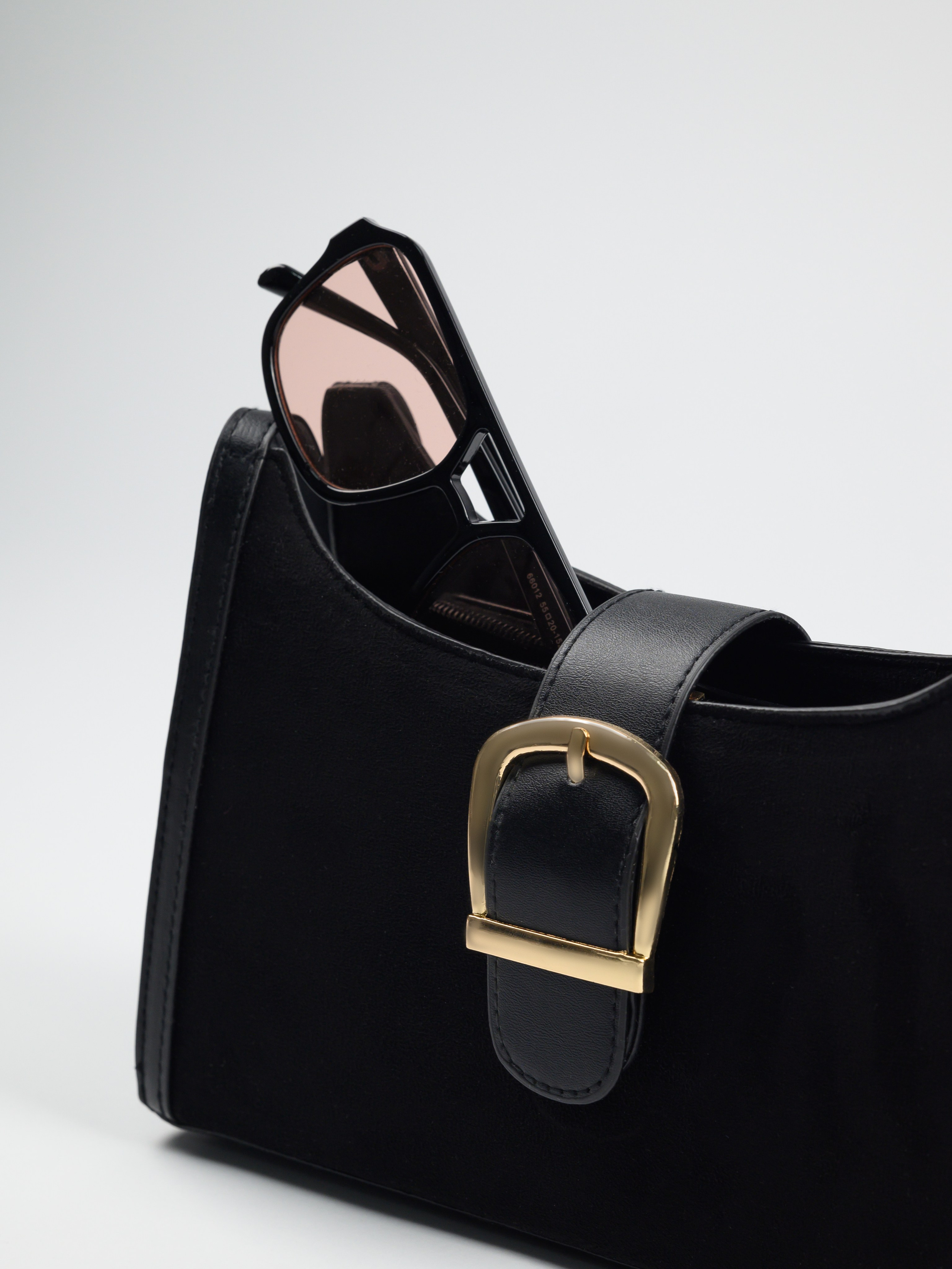 СУМКИ И АКСЕССУАРЫ. Предметный фотограф в Краснодаре Вера Капитанова. Предметная съёмка