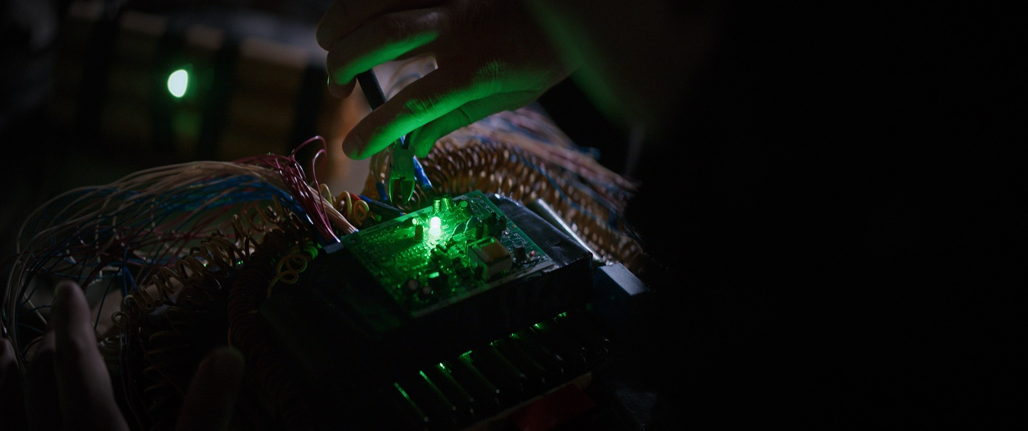 Фильм Время патриотов. Цветокоррекция кино, рекламы и клипов. В Алматы и по всему миру. Юрий Косяков