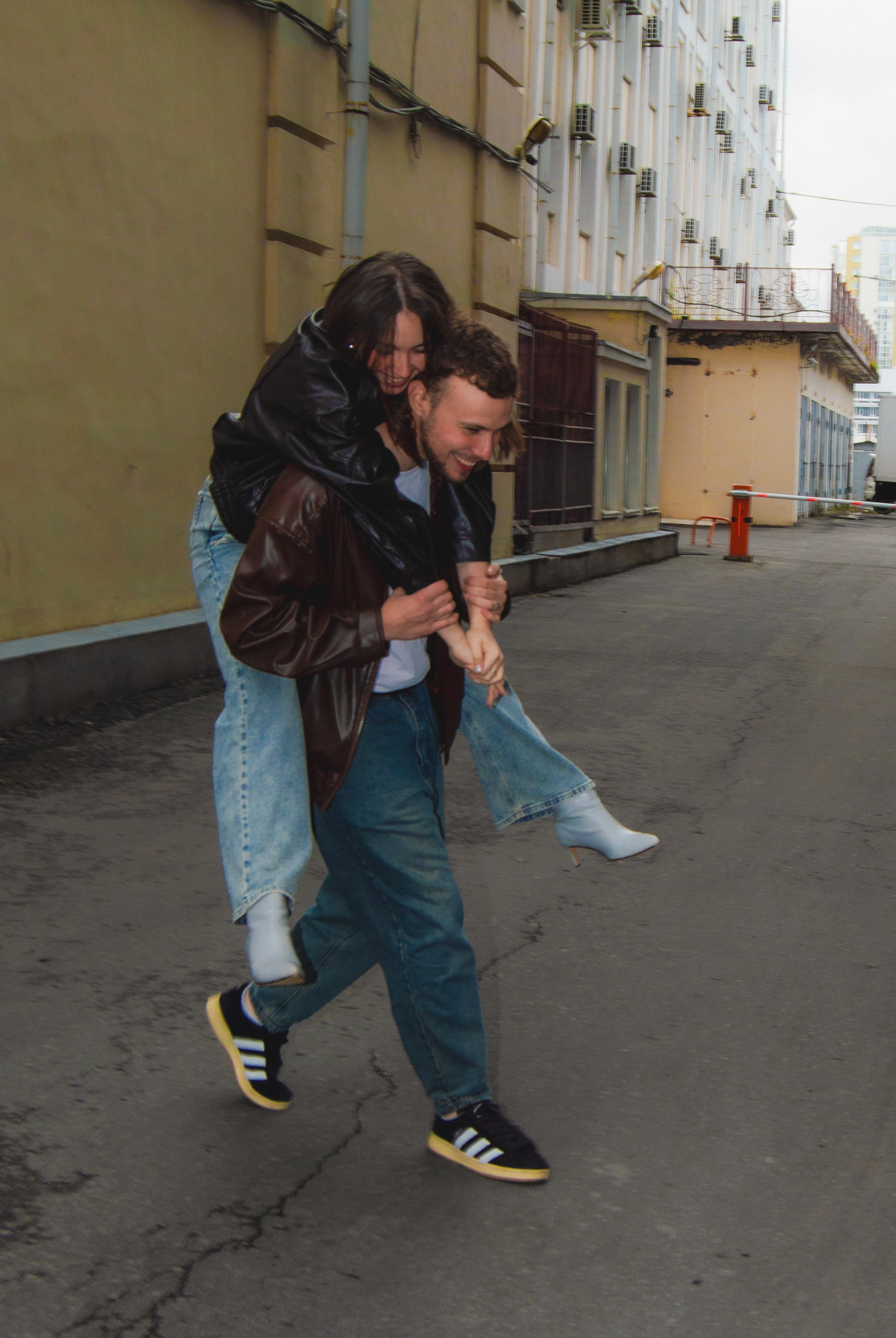 Уличные съемки. Семейный и свадебный фотограф в Хабаровске