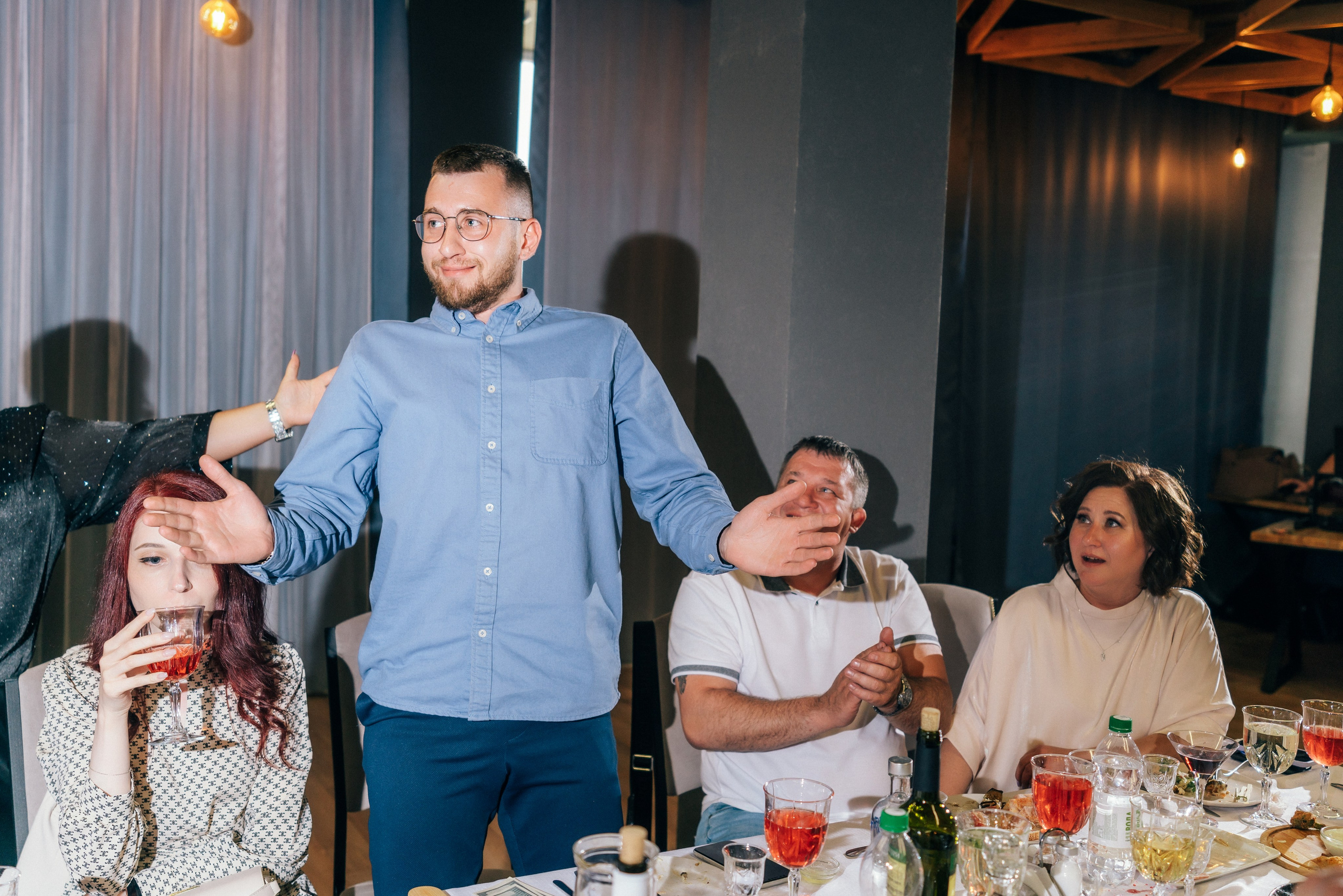 Красный кабриолет. Фотограф Ангарск Иркутск Ксения Король