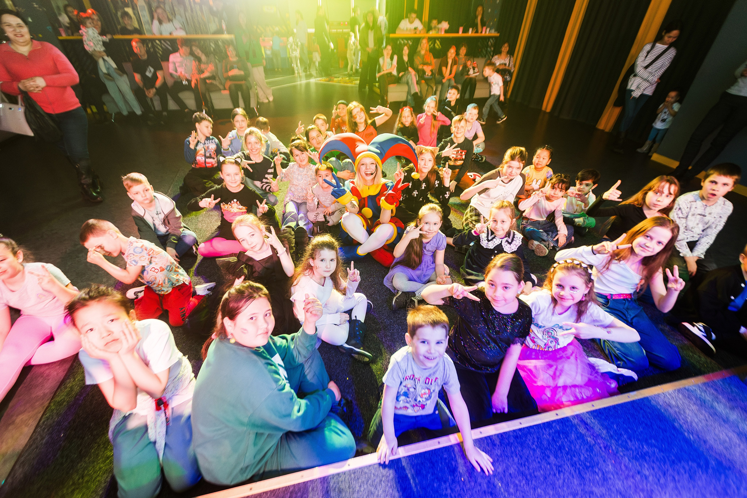 Арлекину 18 лет. Детский фотограф видеограф в Хабаровске Михаил Орлов