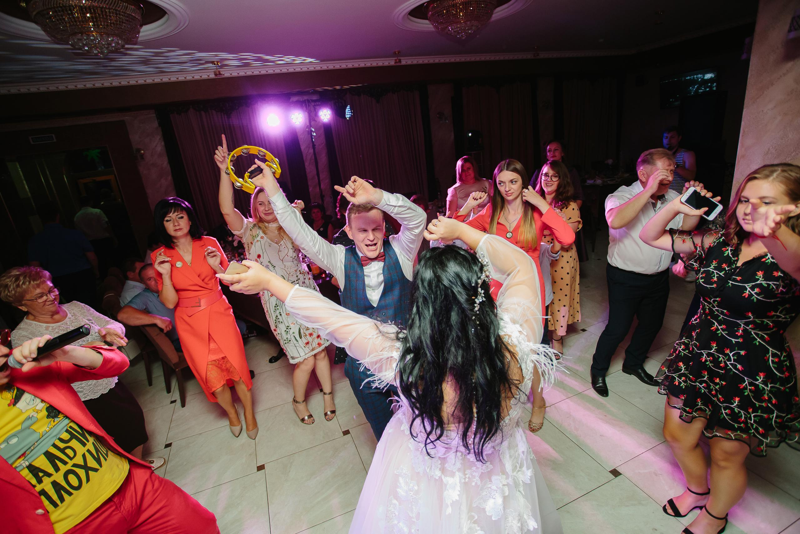 Вика и Саша. Свадебный и семейный фотограф Ворожейкин Олег. Фотографирую во Владиво