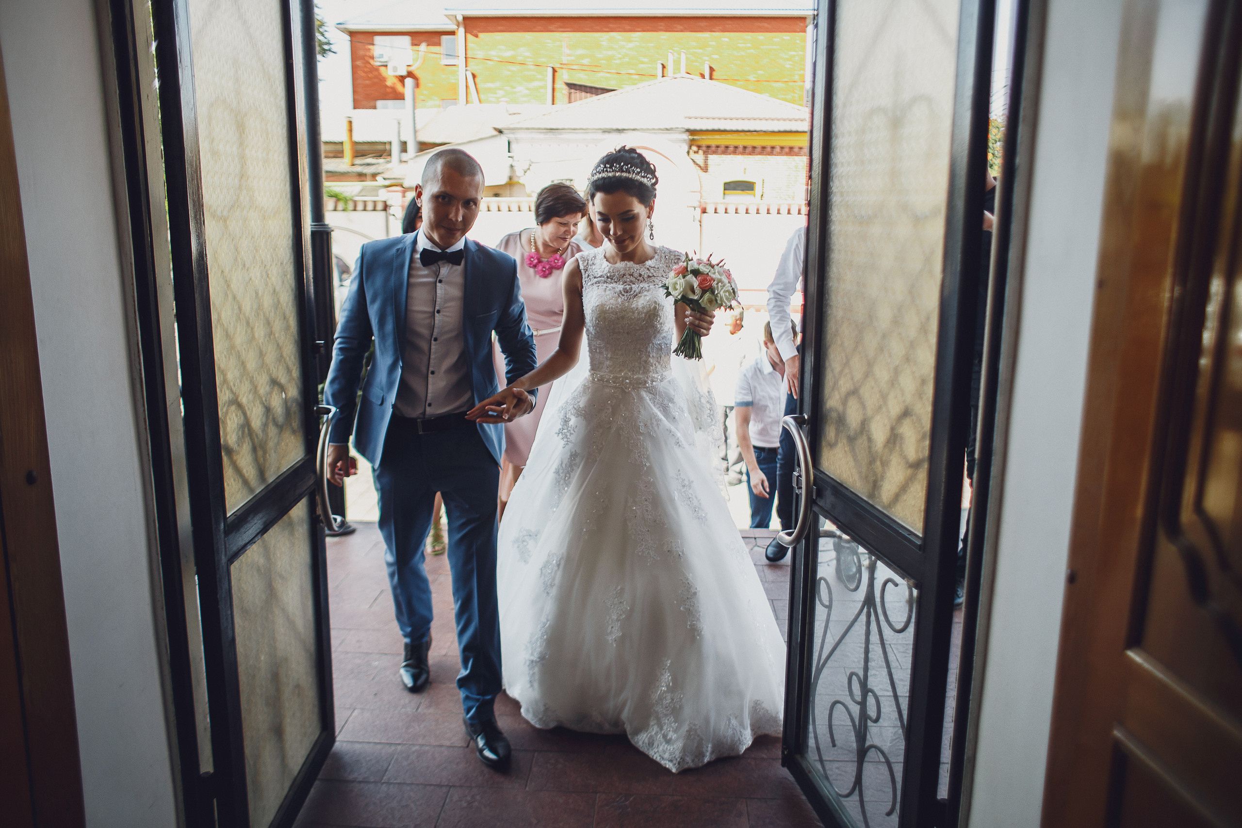 Денис и Юля. Свадебный и семейный фотограф Ворожейкин Олег. Фотографирую во Владиво