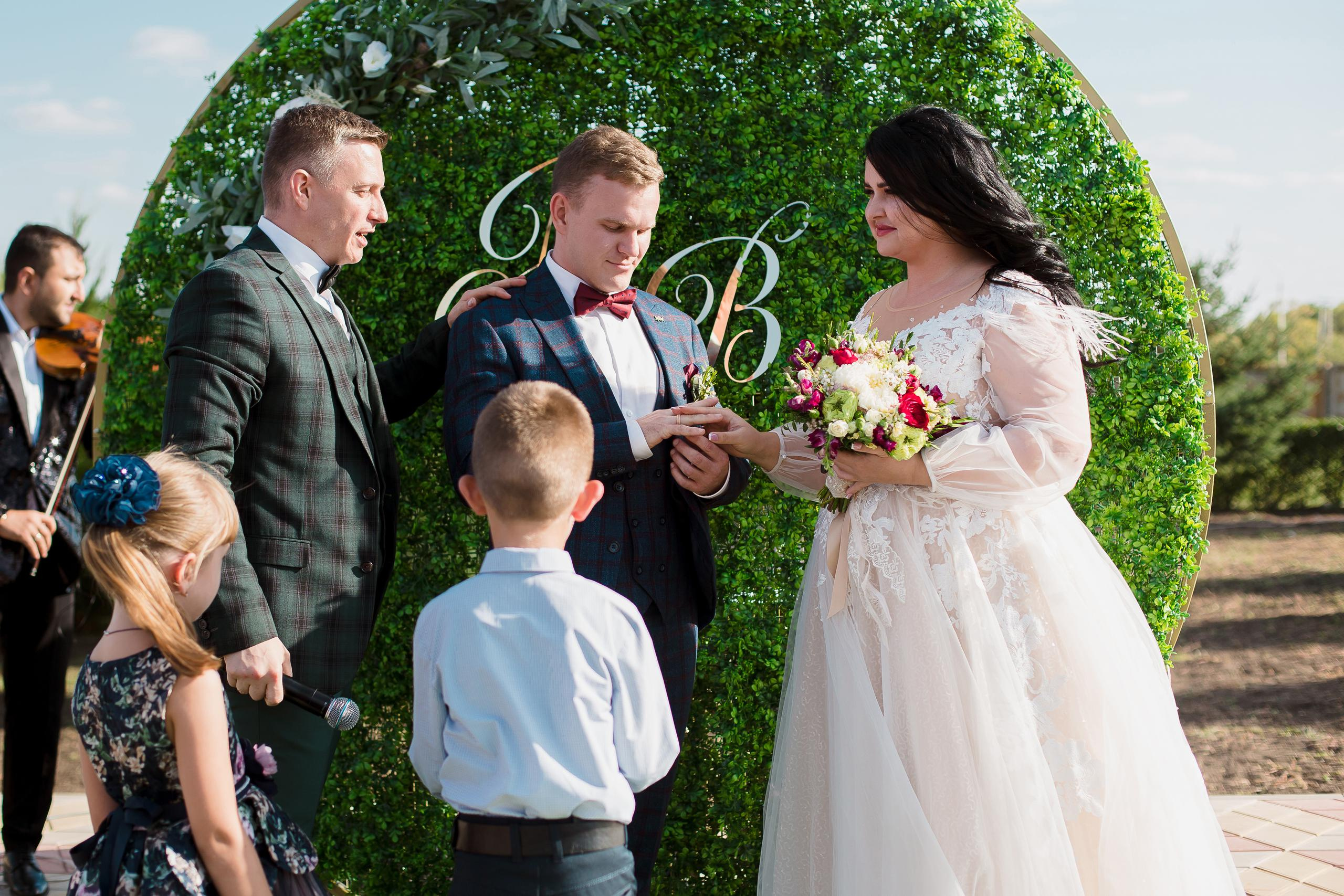 Вика и Саша. Свадебный и семейный фотограф Ворожейкин Олег. Фотографирую во Владиво