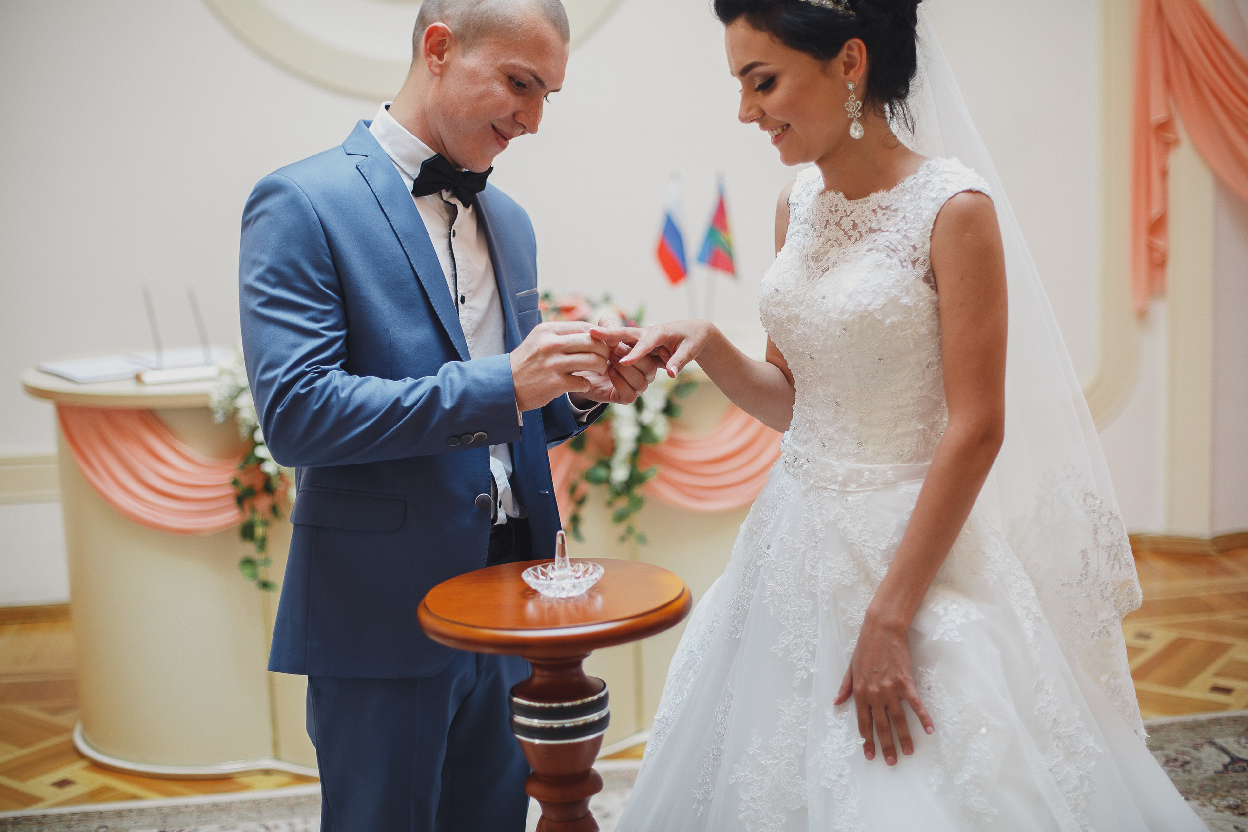 Денис и Юля. Свадебный и семейный фотограф Ворожейкин Олег. Фотографирую во Владиво