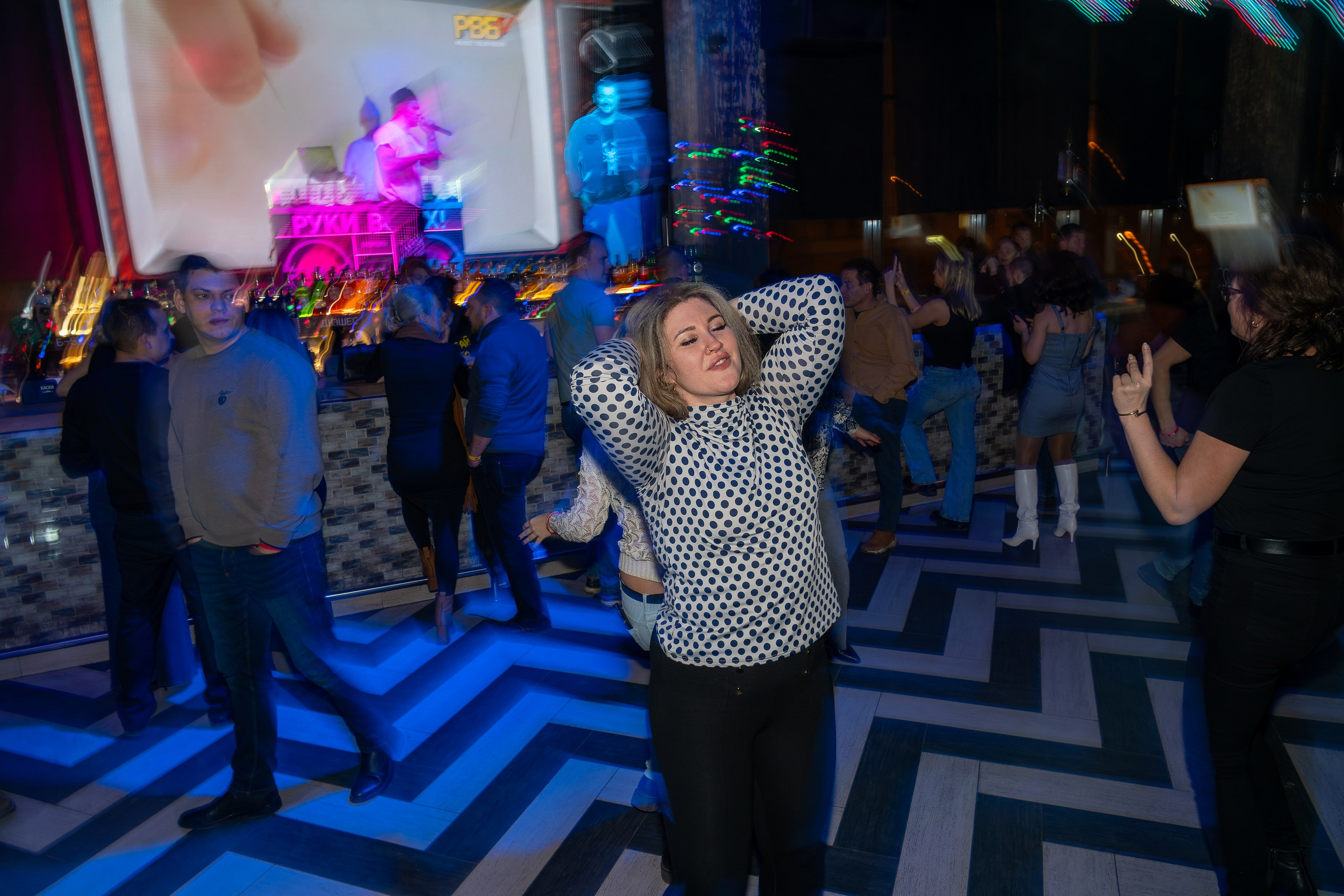 Съёмка мероприятия в баре Руки вверх. «Студия DRONAVT`s» — видеосъёмка и фотография г. Москва