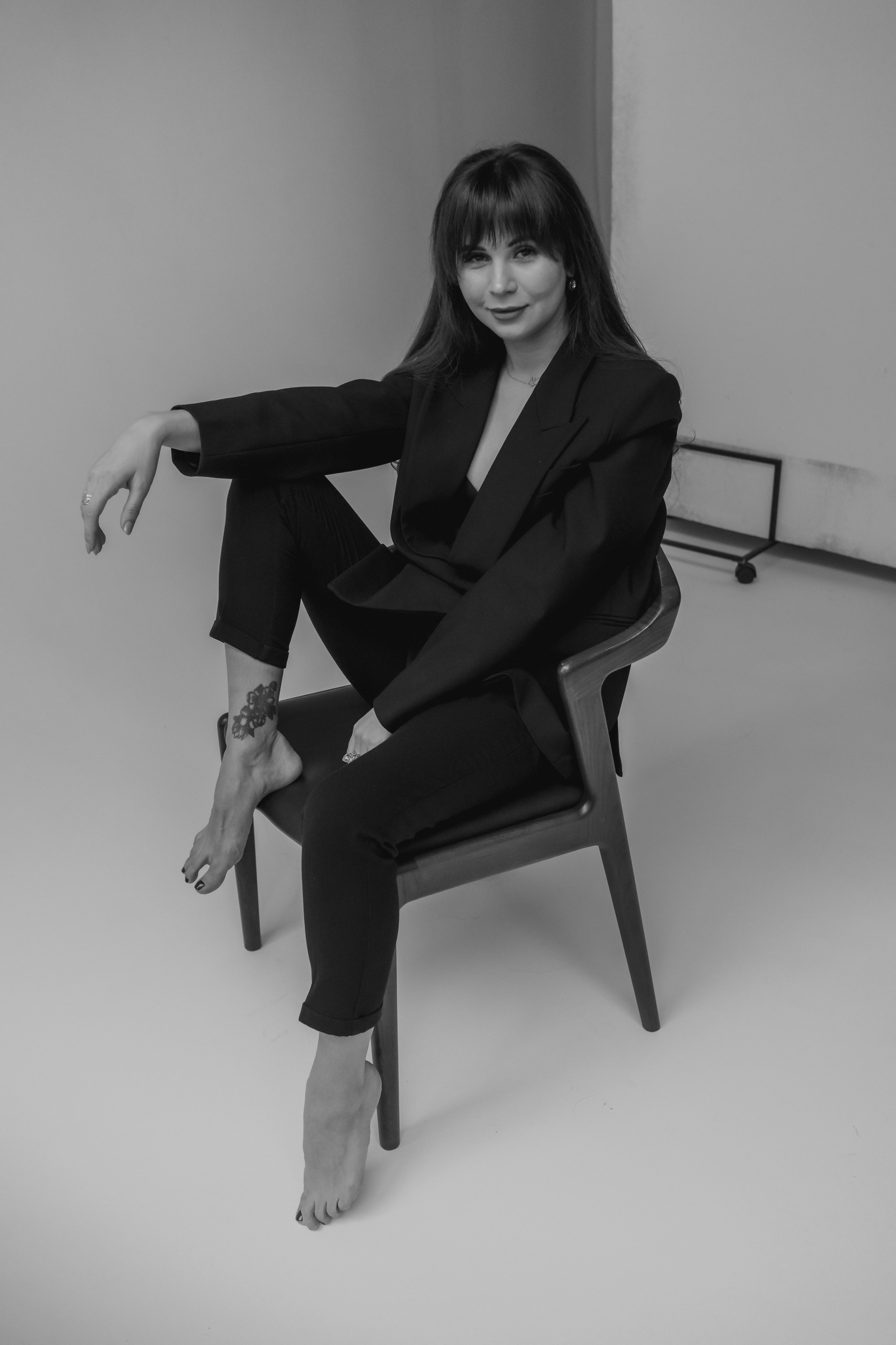 Оля в студии. Фотограф в Москве (готова приехать к вам в город)