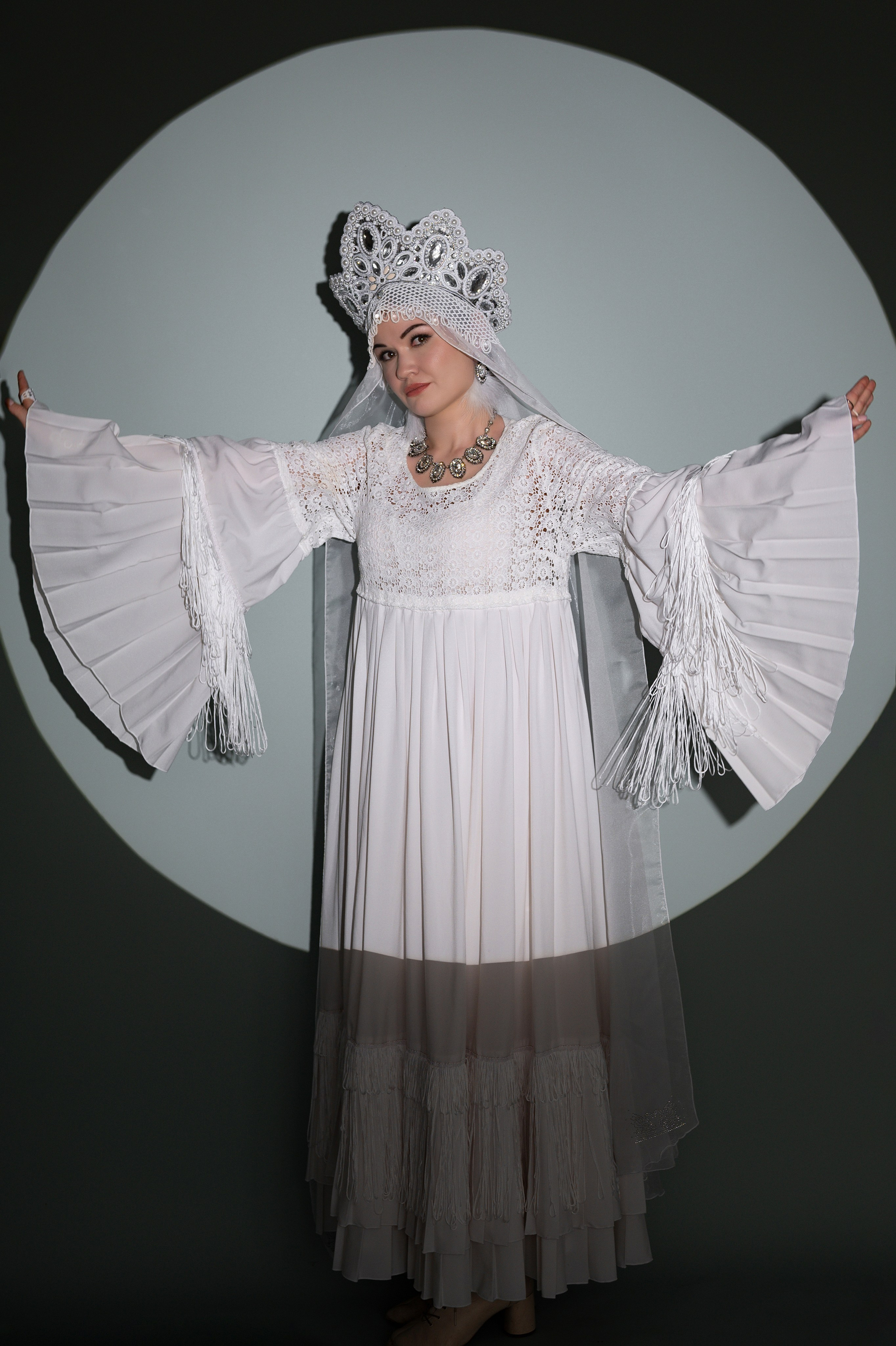 Студийная фотосессия в русском стиле