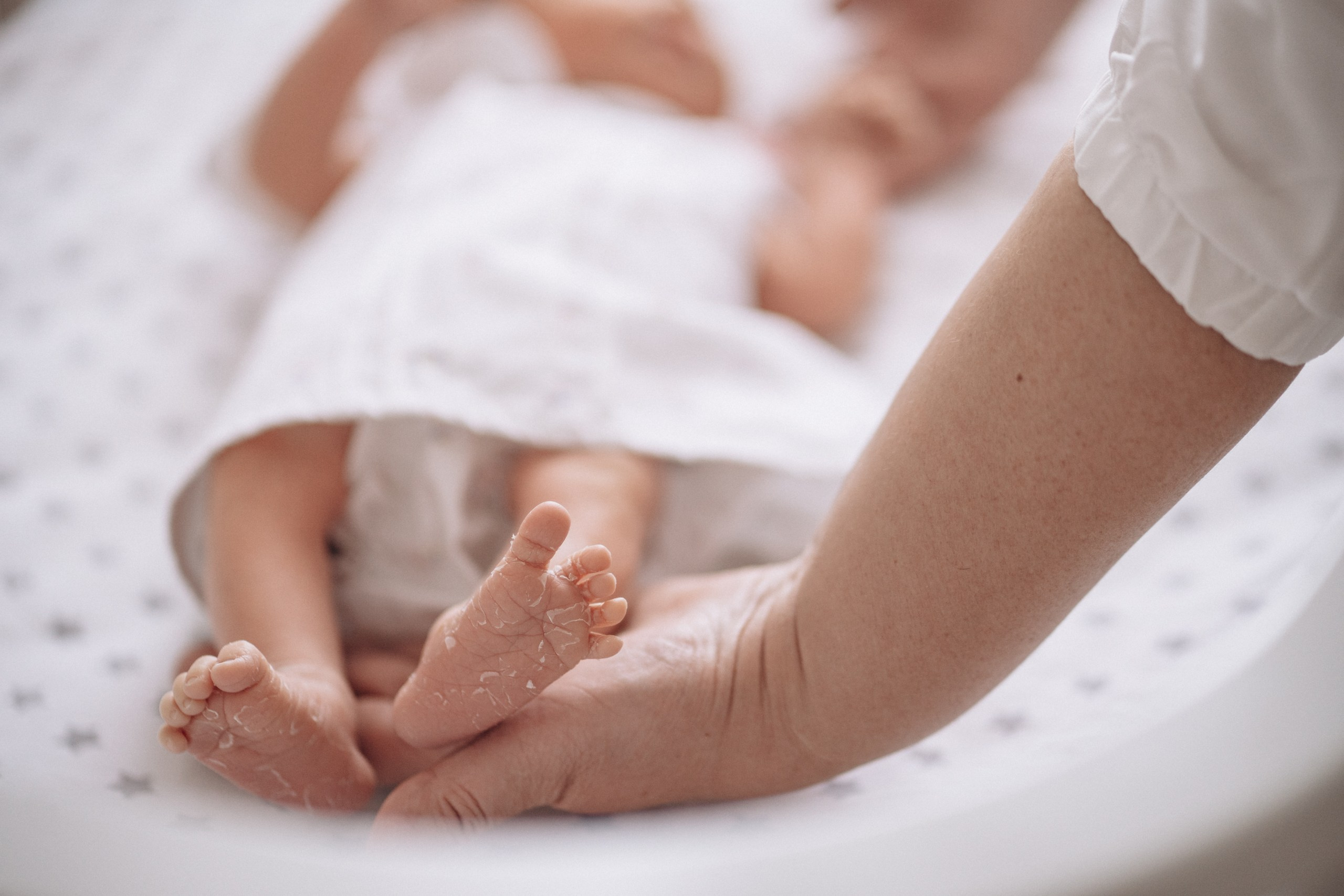 Даниил Диана Динель (newborn). Надежда Виховская — семейный фотограф в Астане