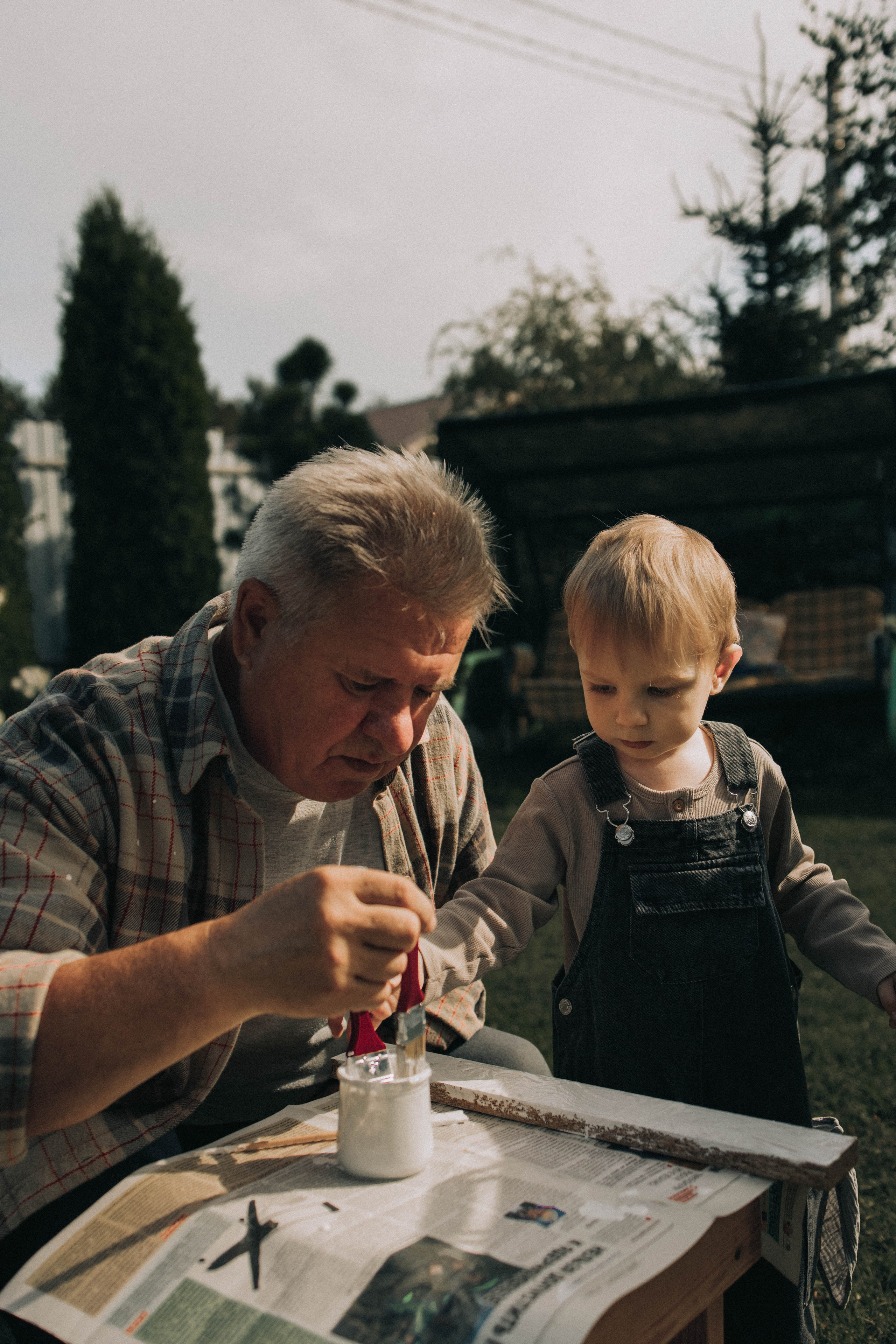 Стройка с дедом. Фотограф lifestylе в Москве Пшеничная Анастасия