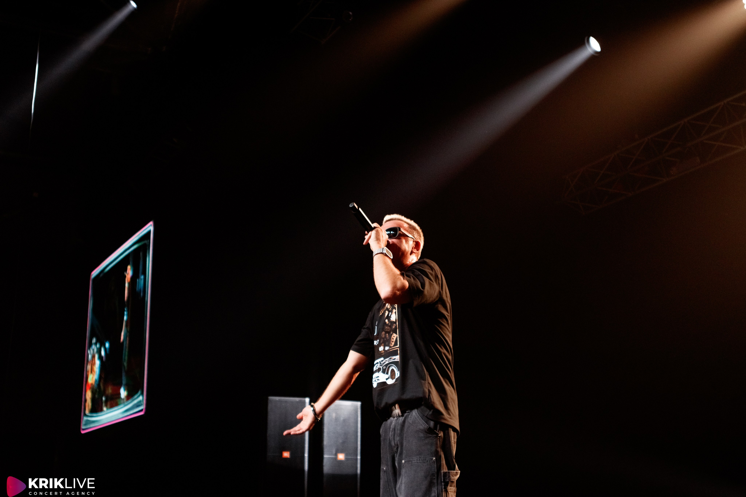 Дискач 90-х. Портретный и пейзажный фотограф Никита Павлов