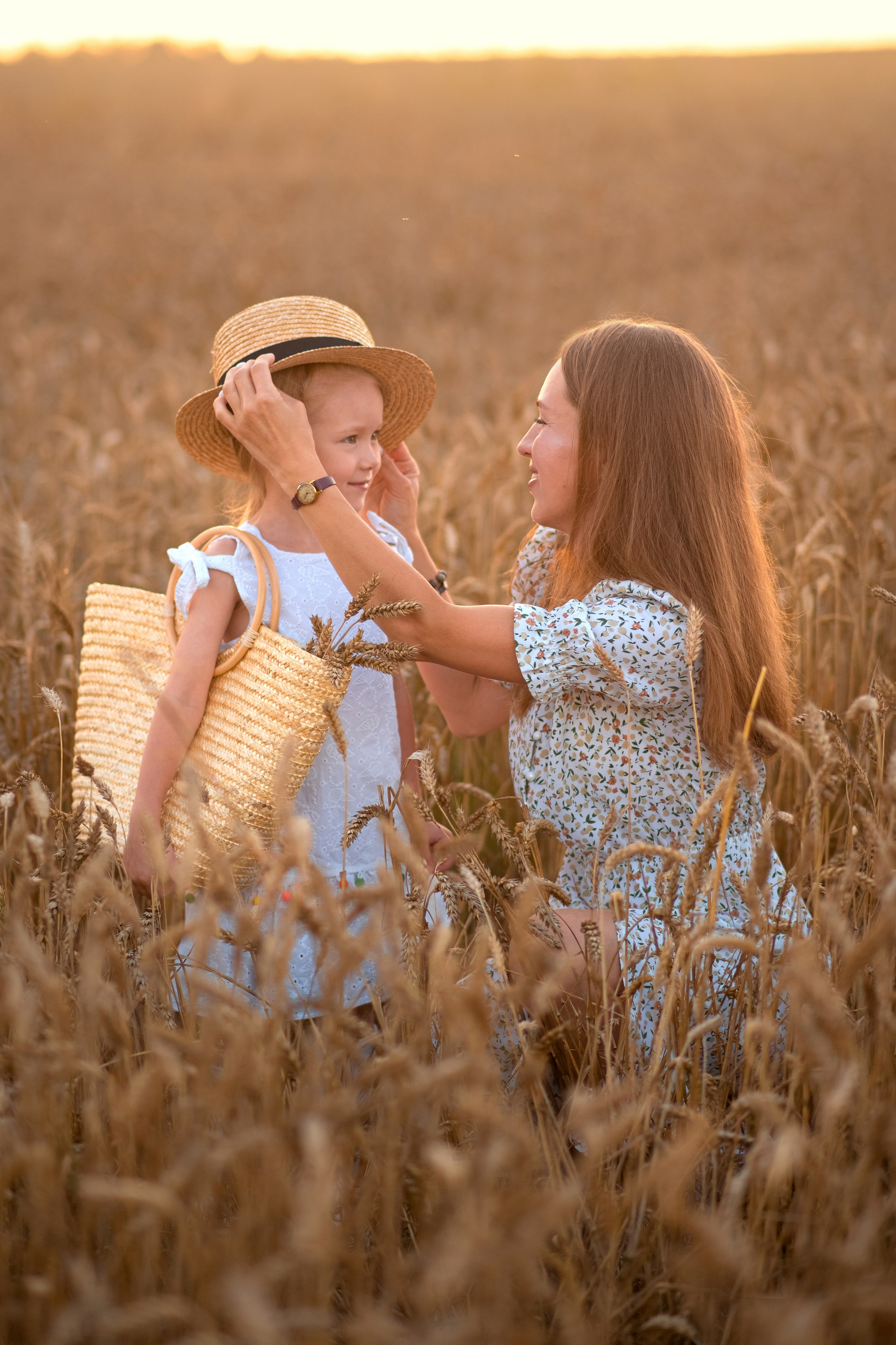Семейная фотосессия в пшеничном поле. Семейный и детский фотограф в Туле Светлана Воронкова