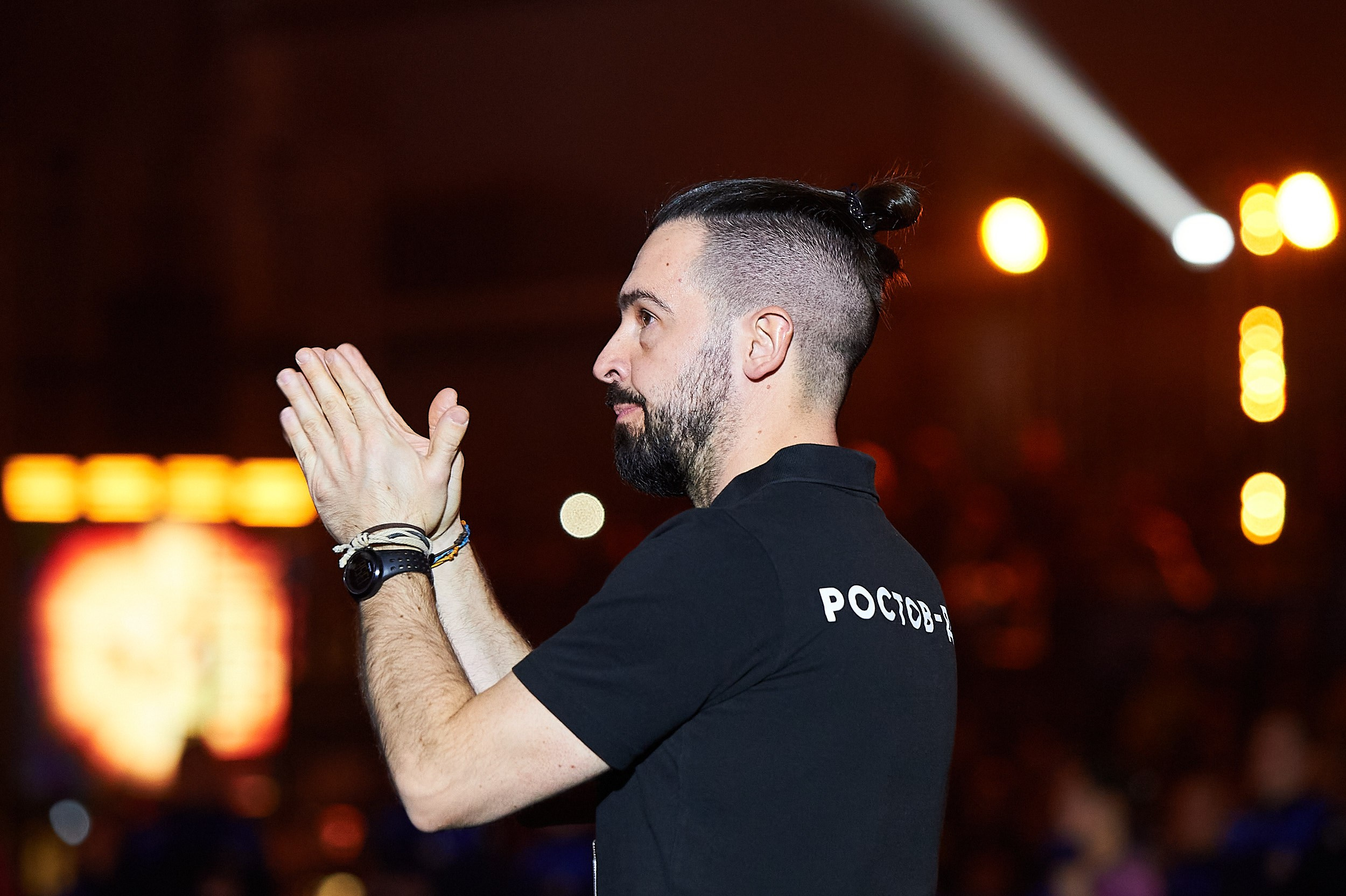 Фотосессия для спортивного фитнес тренера в Ростове-на-Дону