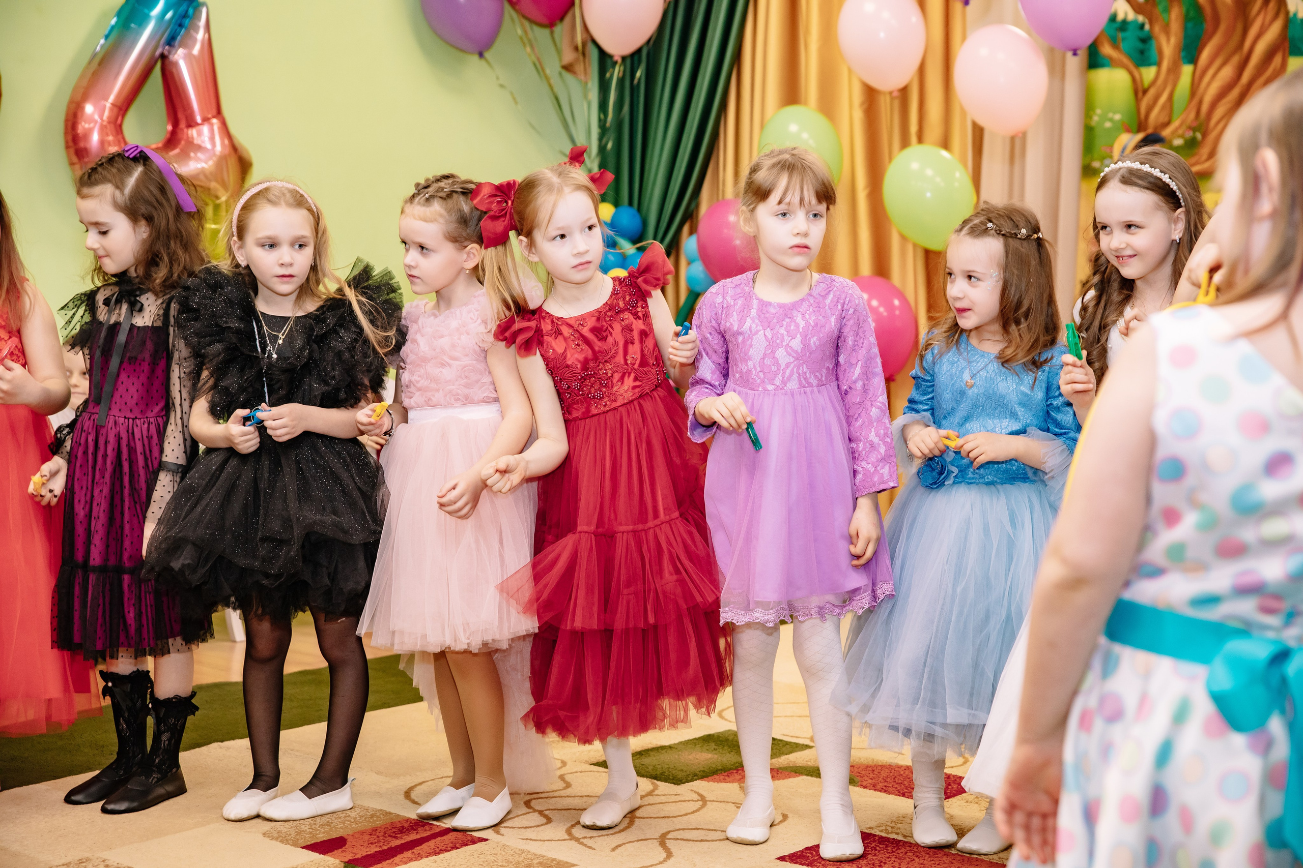Группа «Сказка» ДС 69 Выпускной 2024. Фотограф в Москве Яна Полосина