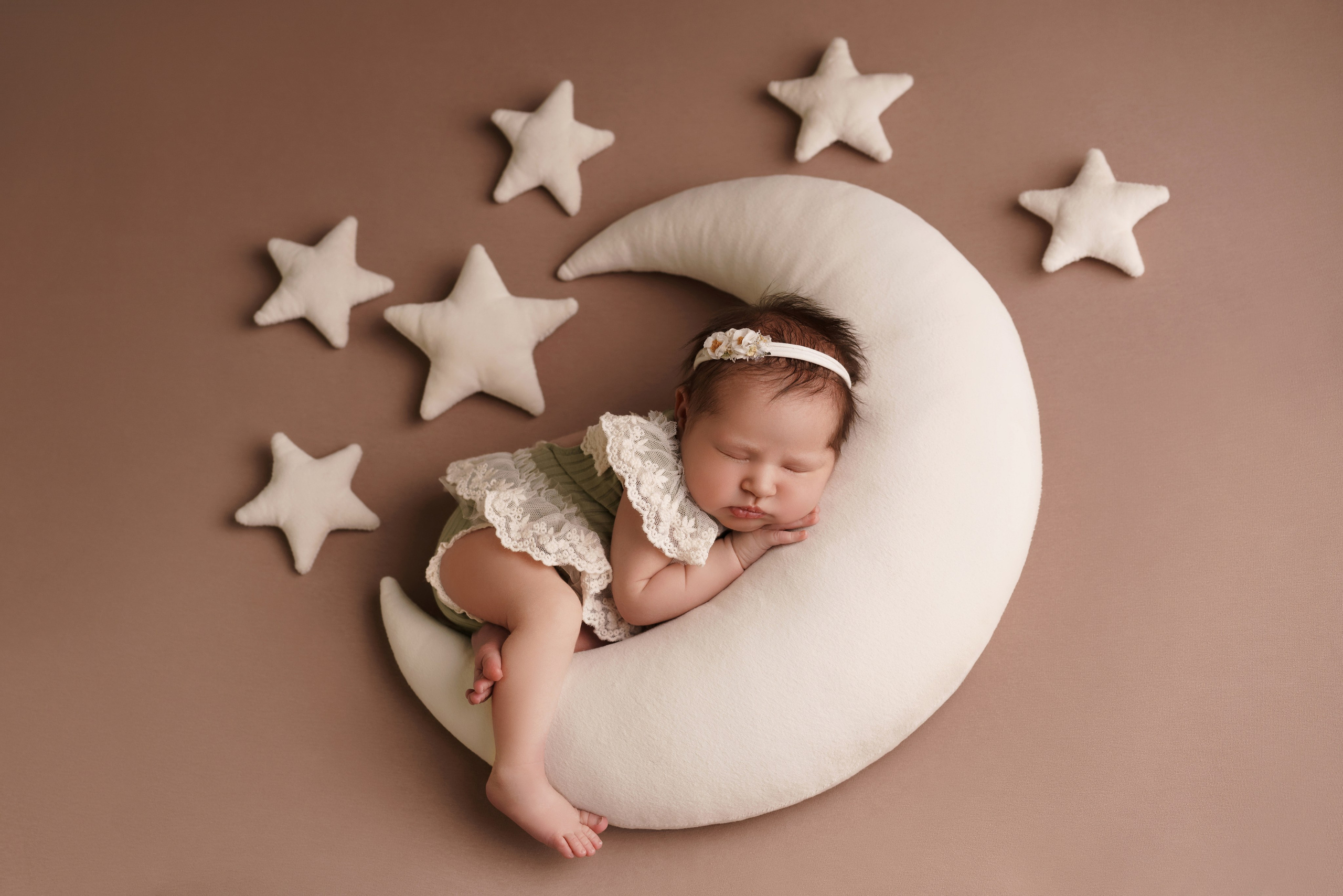 Фотосессия новорожденных | Галерея трогательных кадров малышей в стиле newborn. Фотосессия новорожденных в Москве и Московской области | Профессиональный фотограф newborn — Татьяна Иванова