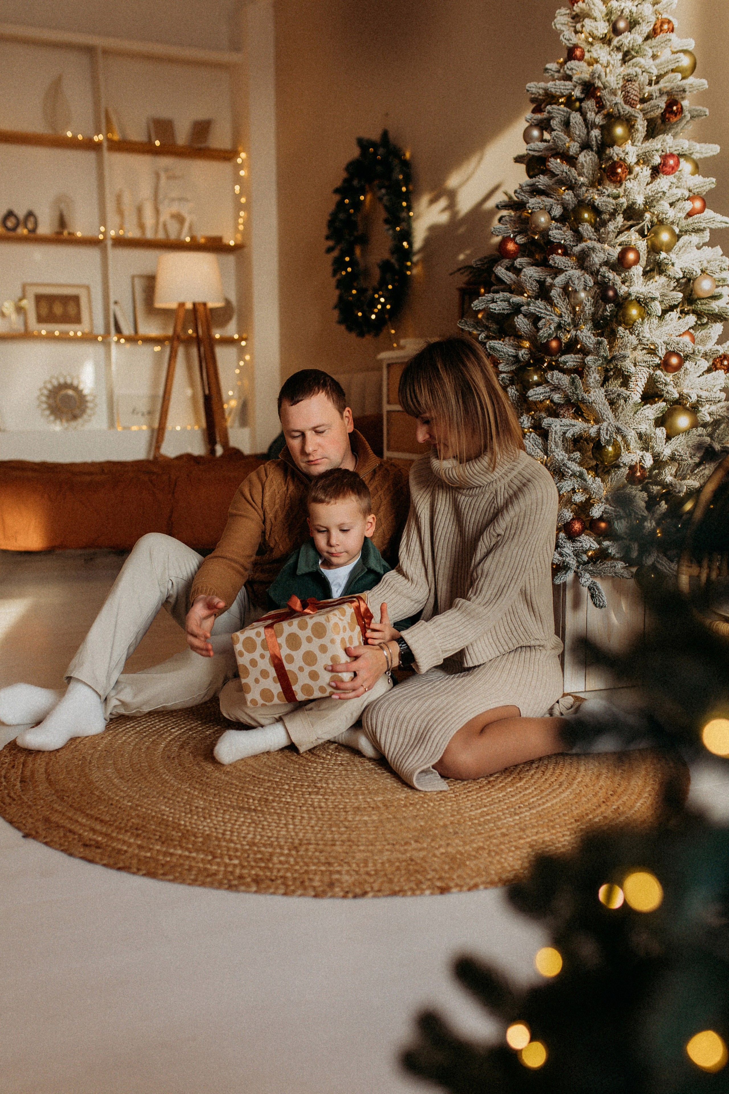 Семейная Новогодняя в студии. Фотограф Тверь. Свадебные, семейные, индивидуальные фотосессии