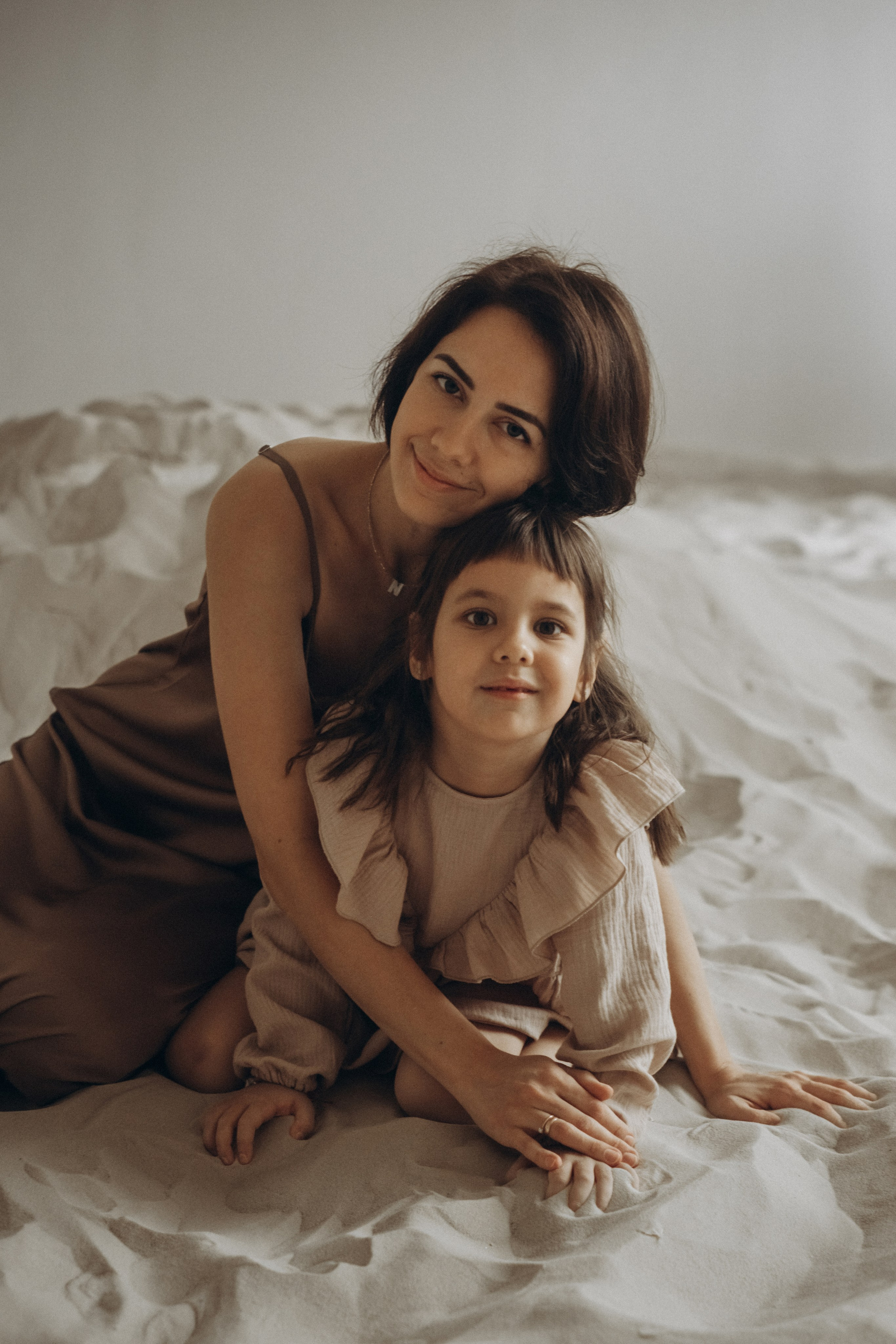 Семейная фотосессия в студии. Семейный и детский фотограф в Санкт-Петербурге