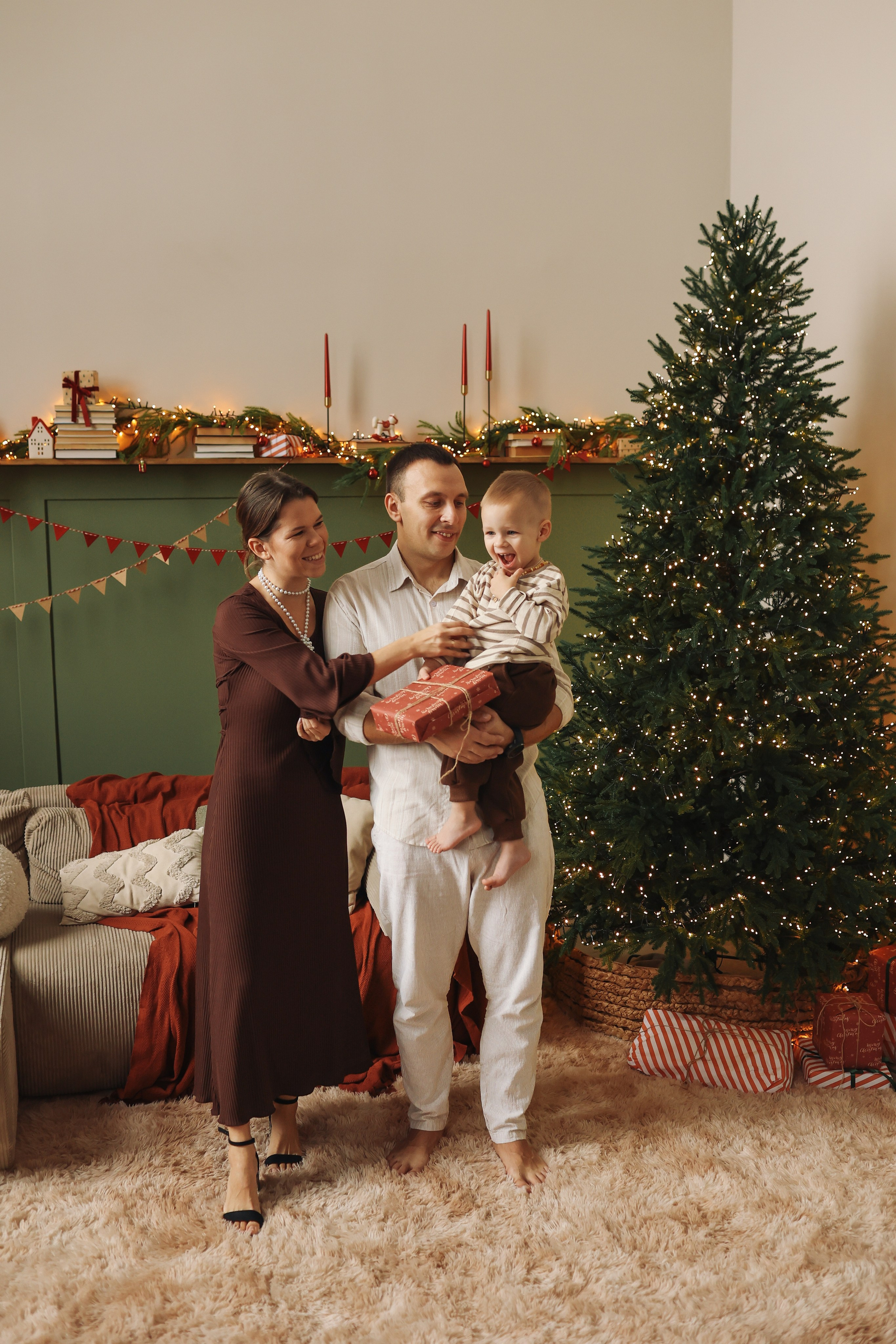 Таня Николай и маленький Савелий. Фотограф Владимир Москва