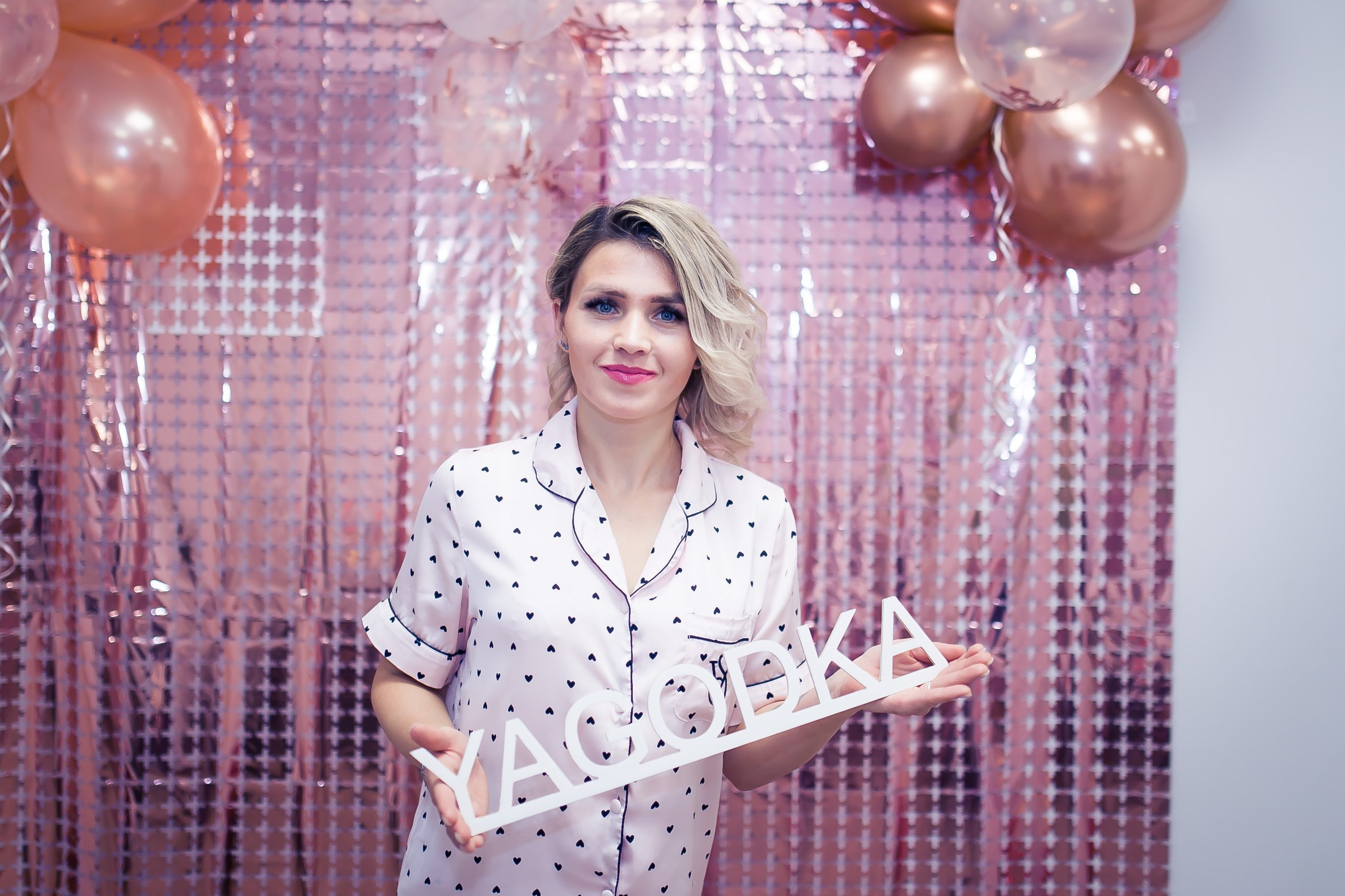 Ягодка). Дизайн интерьера Керчь, дизайнер интерьера Еремина Мария Керчь, Симфер