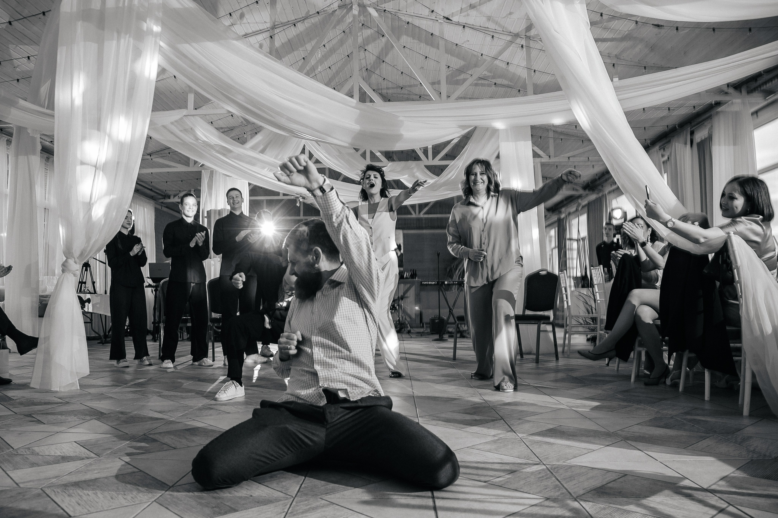 Юлианна и Михаил. Огонь и Вода. Свадебный и семейный фотограф