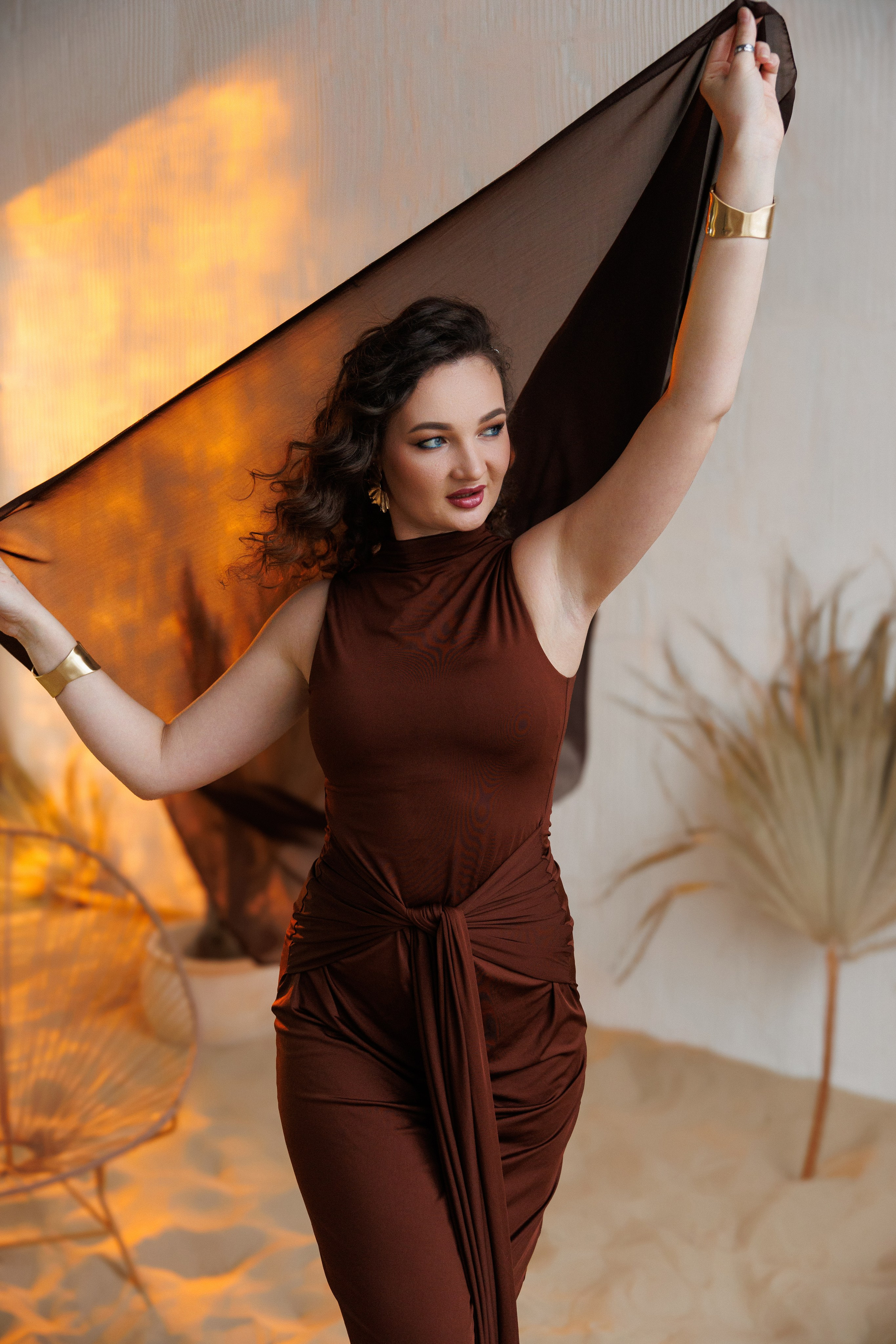 Фотопроект — «ВОСТОК». Привет! Меня зовут Лера, я фотограф в Нижнем Новгороде