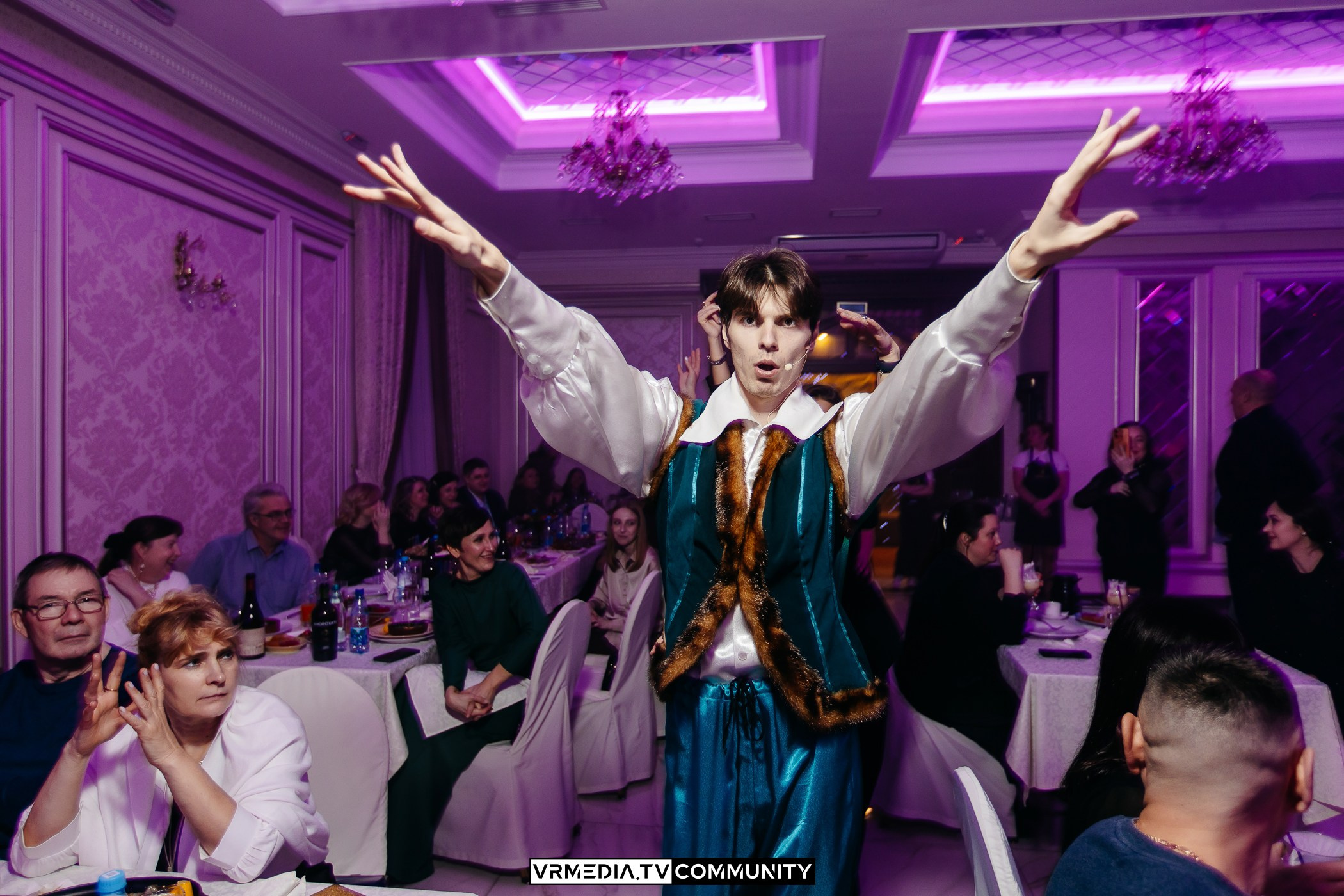 Мюзикл «12 Месяцев» в ресторане «Лазурный берег»