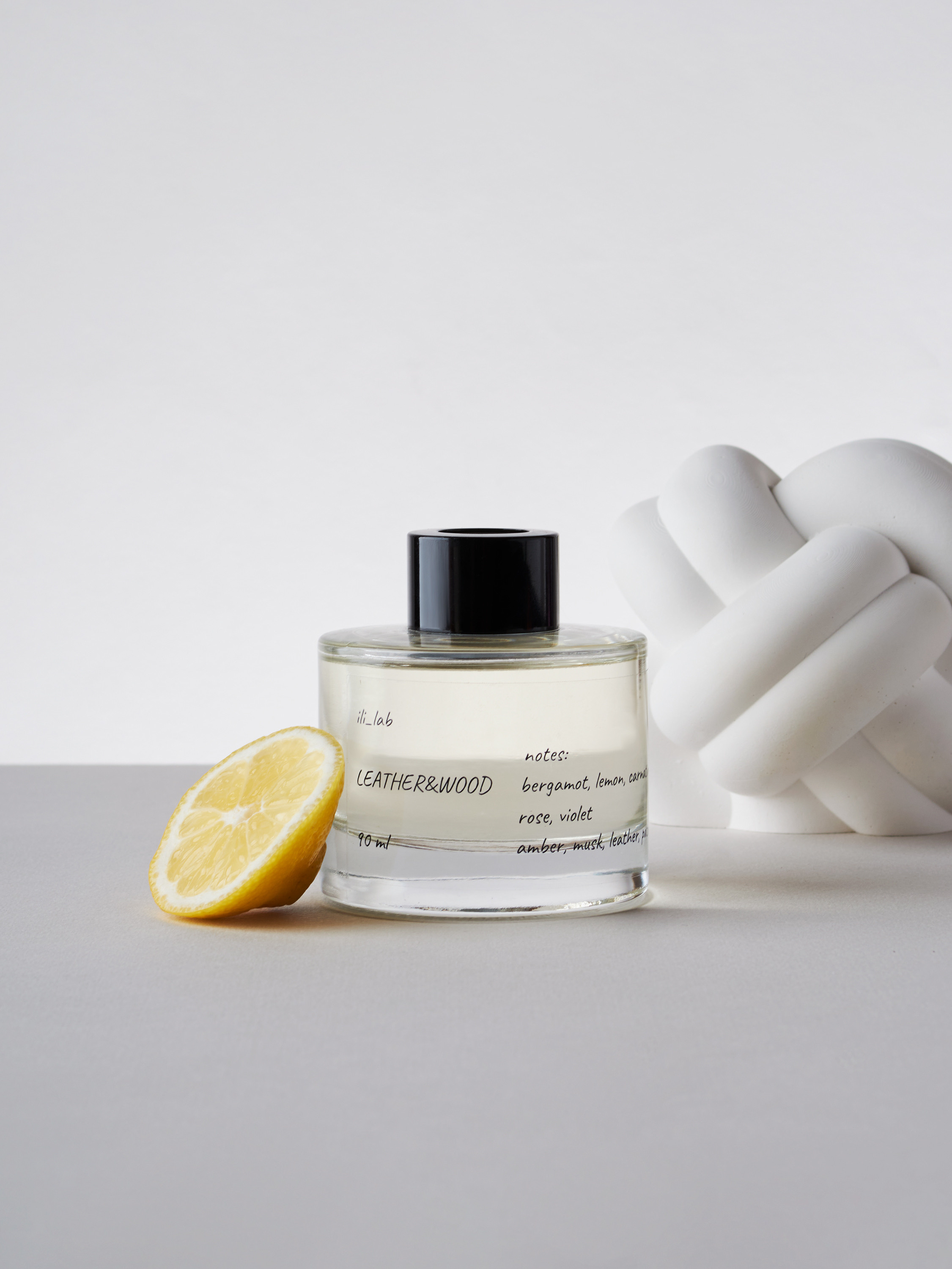 Ili_lab. Предметный фотограф в Москве Софья Боргардт