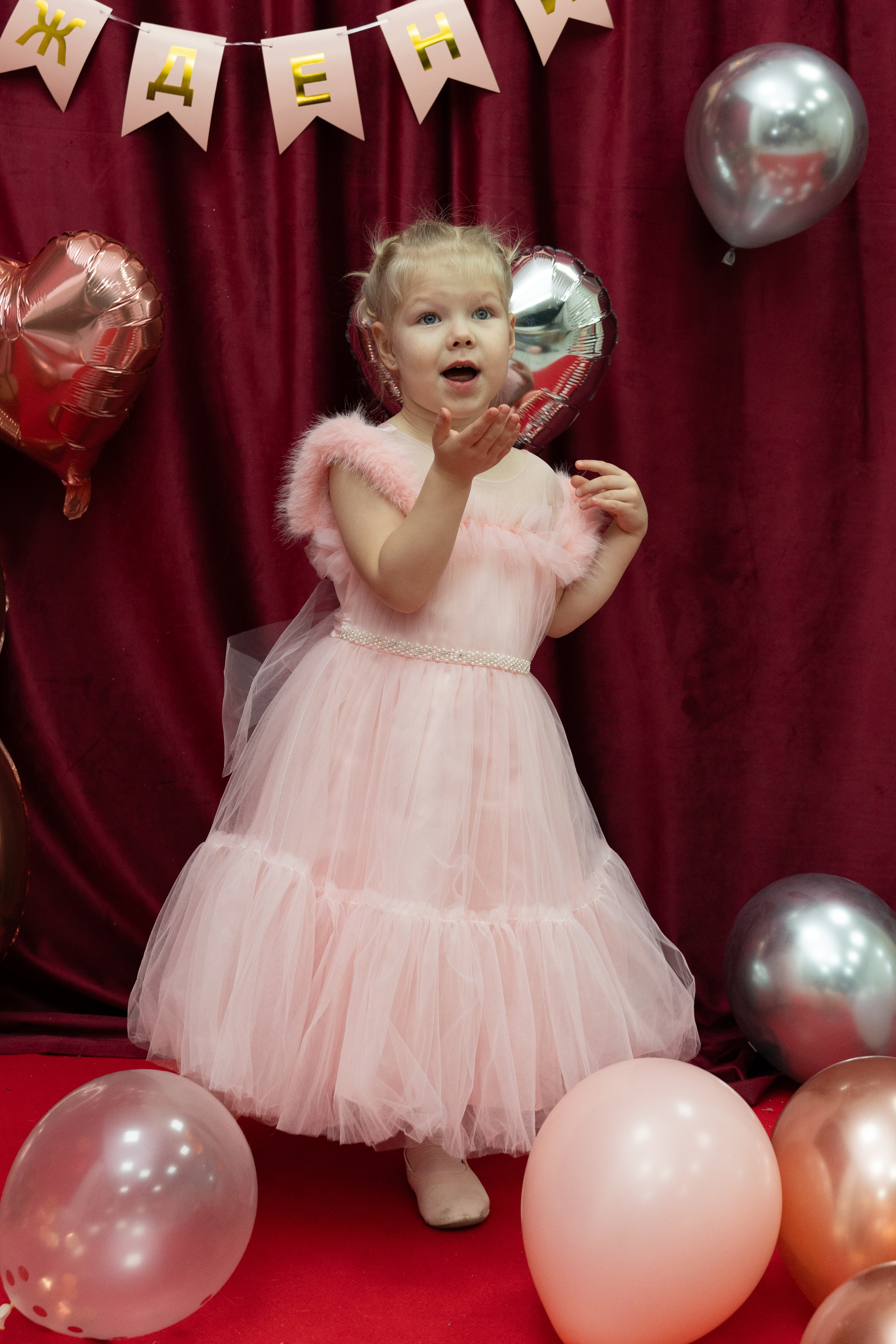 Фотосессия в студии на годик, 2,3 и т.д. Nikolay Serfoord