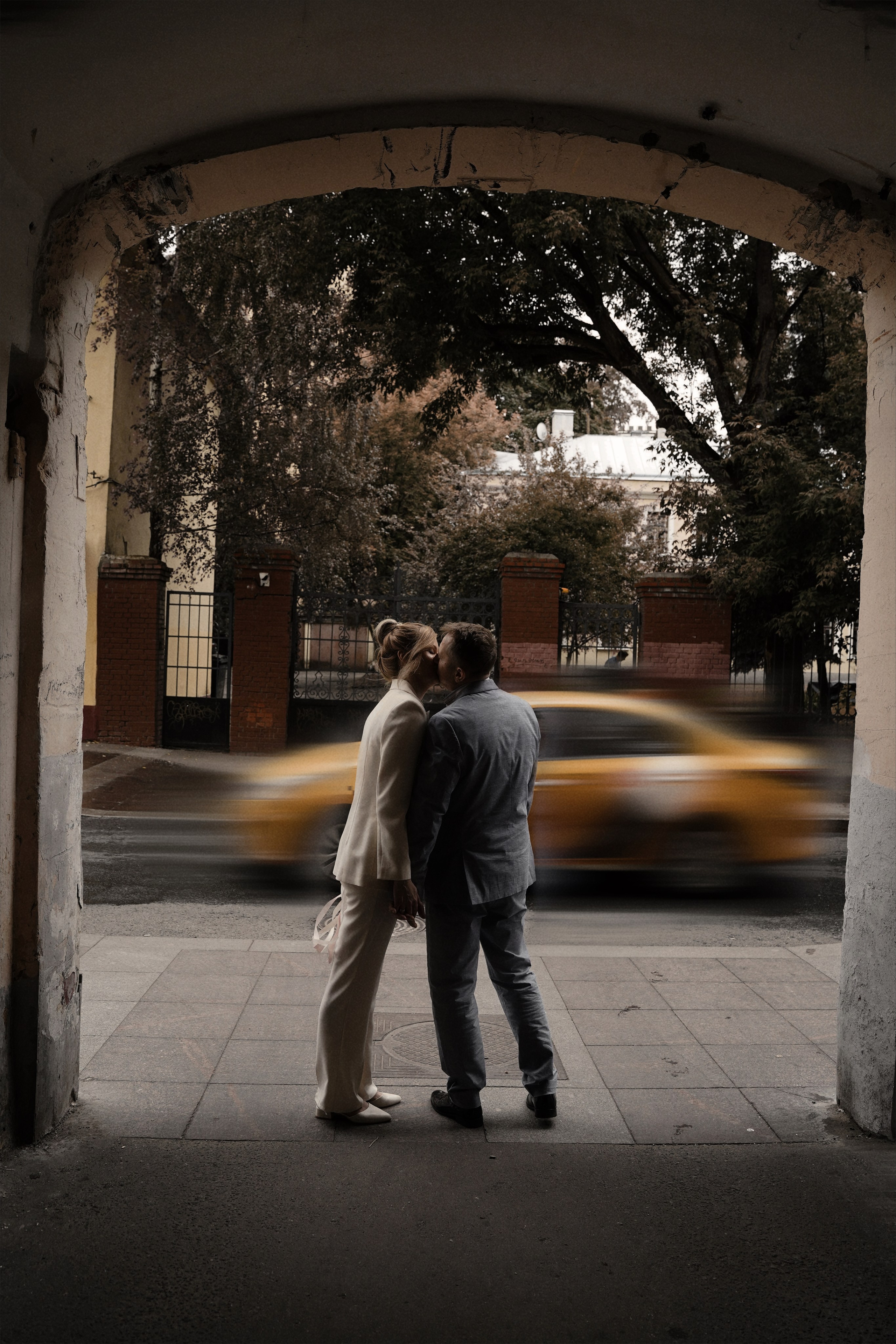 Свадебные съемки. Стильный фотограф и видеограф в Москве и Троицке