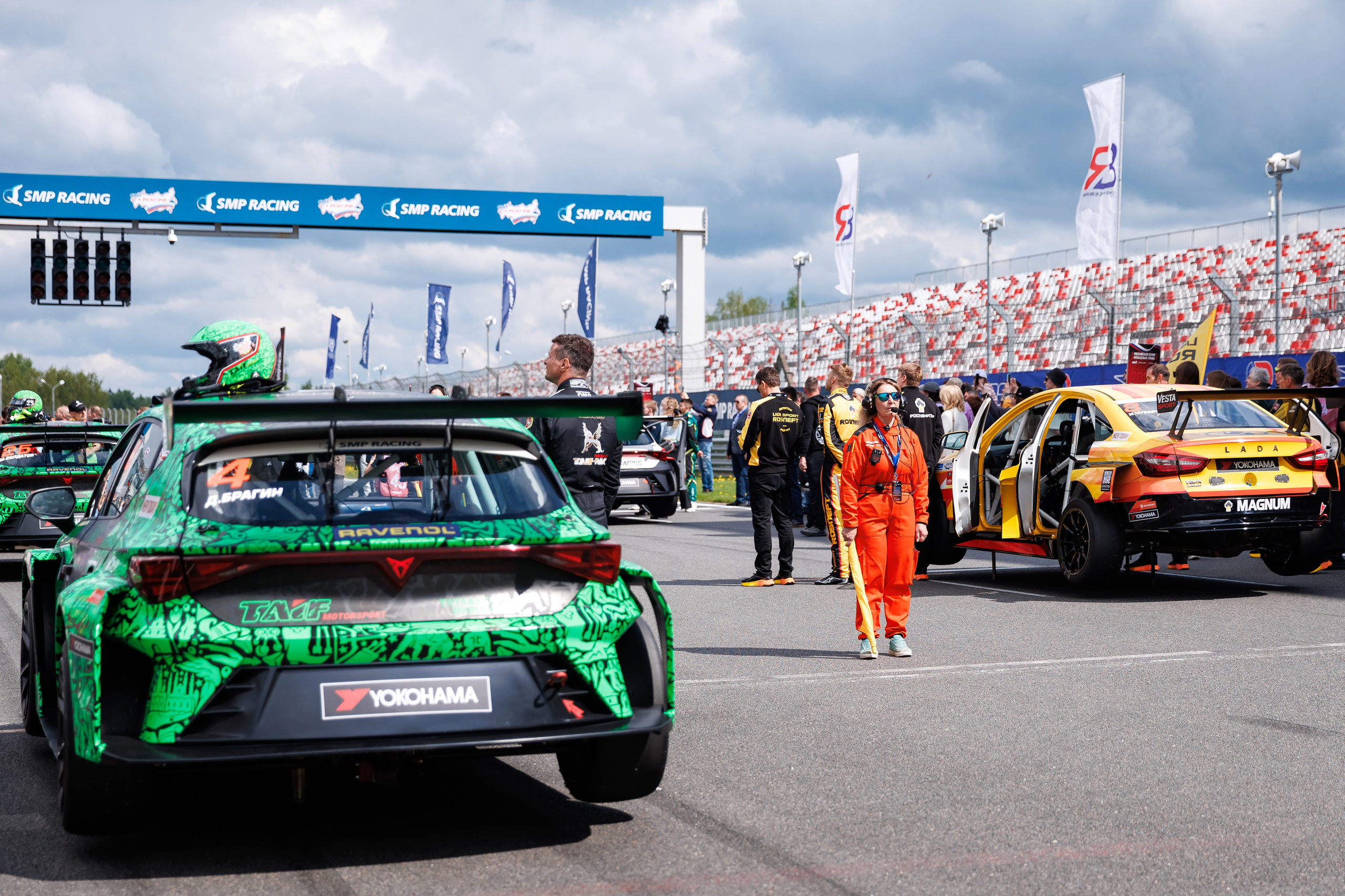 MoscowRaceWay. Репортажный Фотограф в Москве Александр Назаров