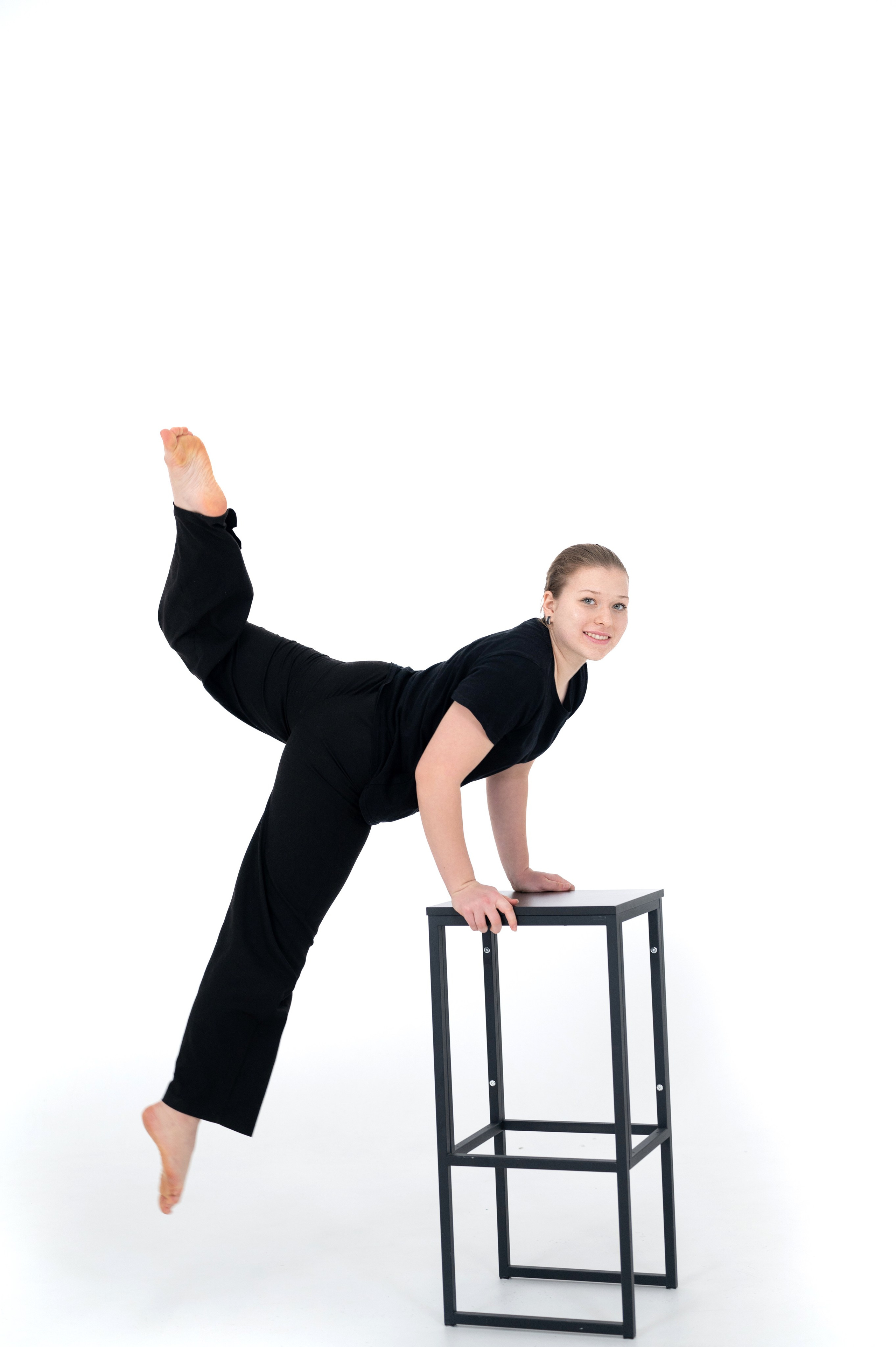 Выпускной альбом хореографичесского коллектива «Пилигрим». Фотограф новорожденных, семейный детский в Тюмени Татьяна Морозова