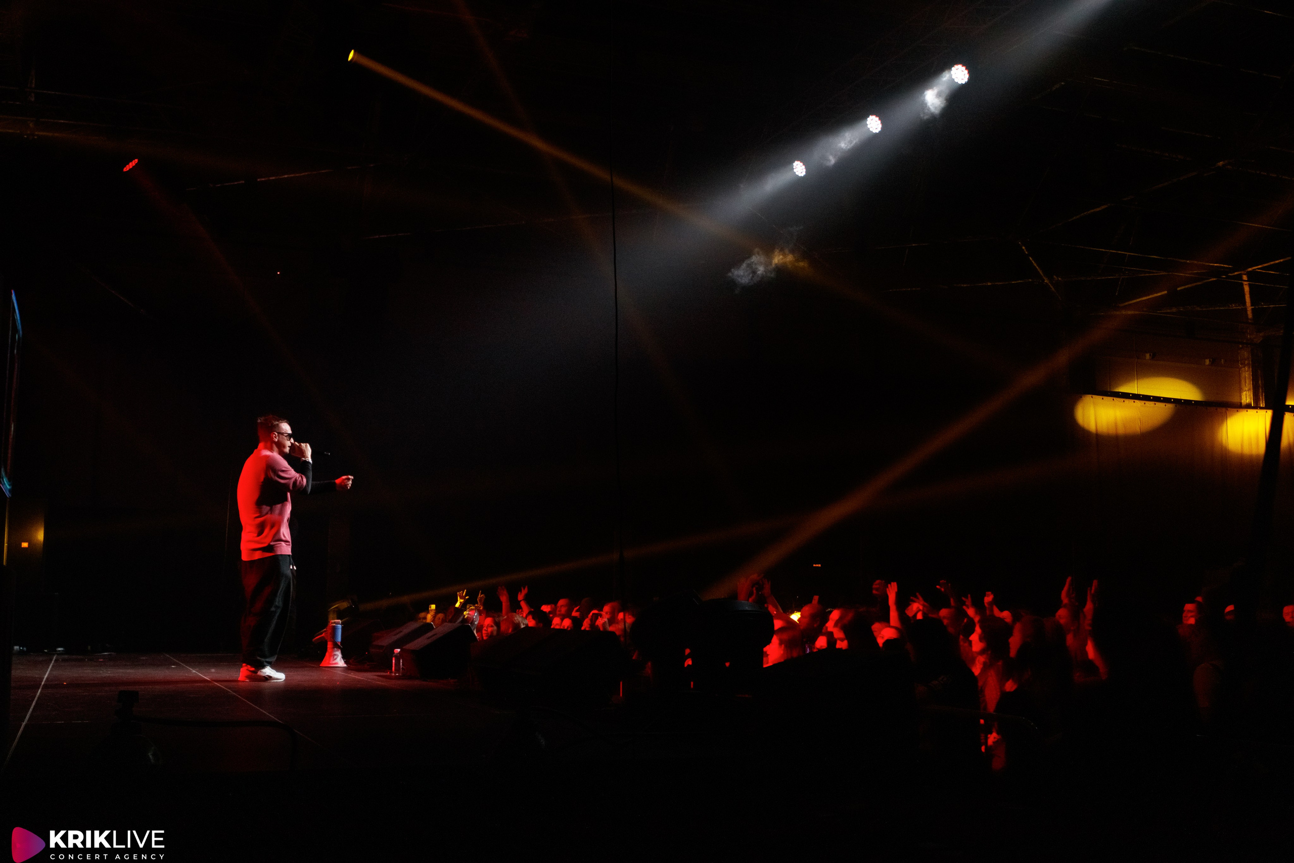 Дискач 90-х. Портретный и пейзажный фотограф Никита Павлов