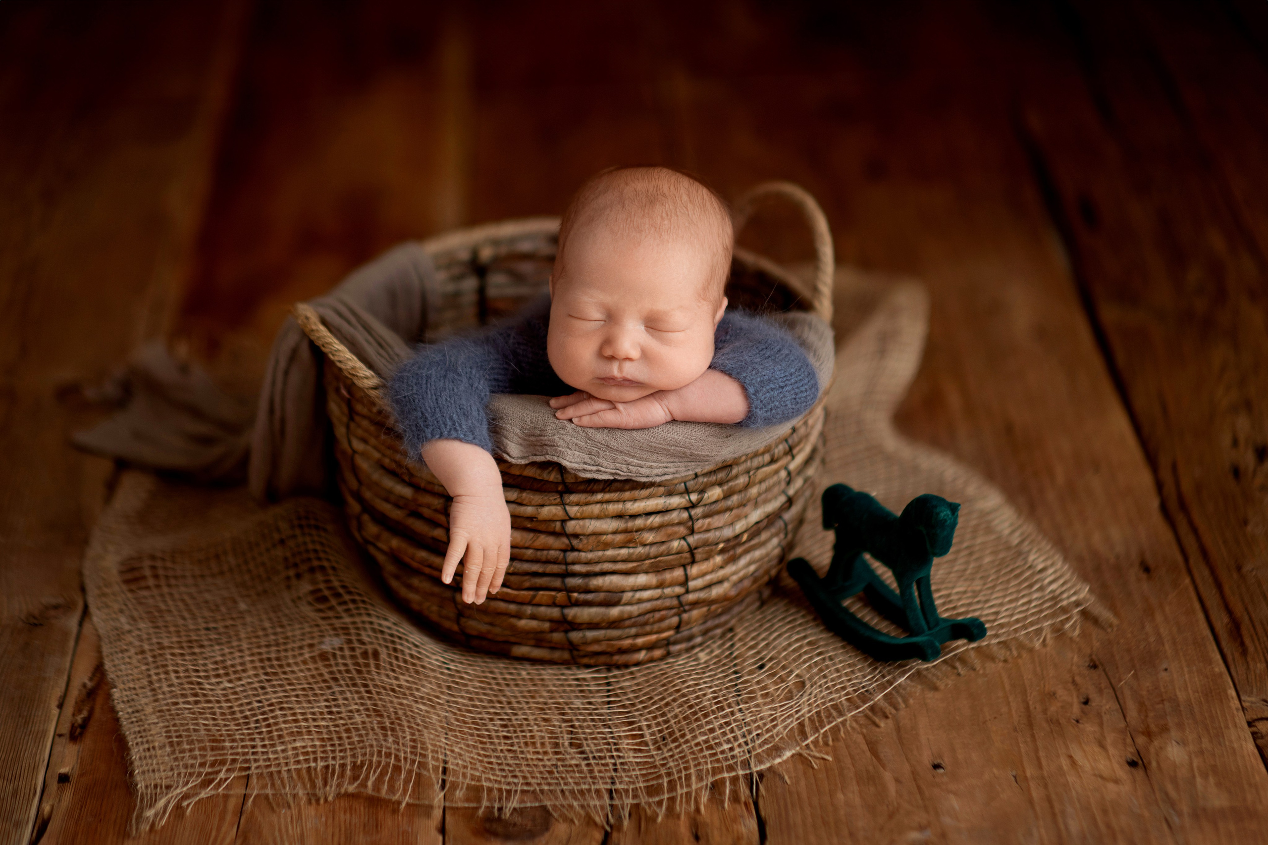 Newborn. Творческая команда Ульяшевы, свадебная и семейная фотография. Кахахста